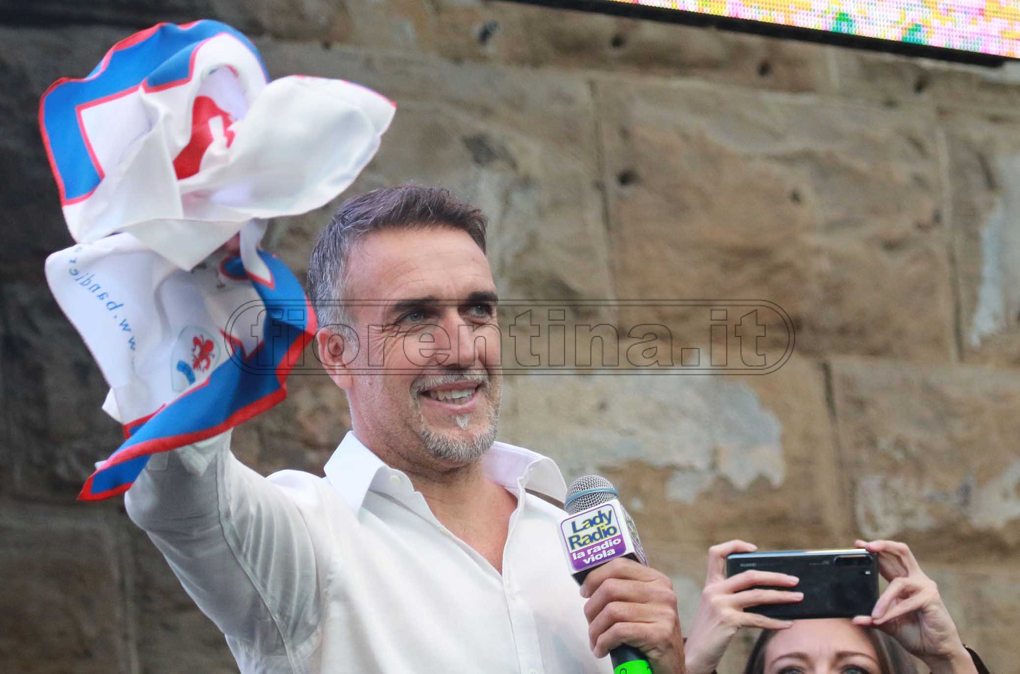 Docufilm sulla vita di Batistuta, domani la presentazione a Roma. Ecco il trailer