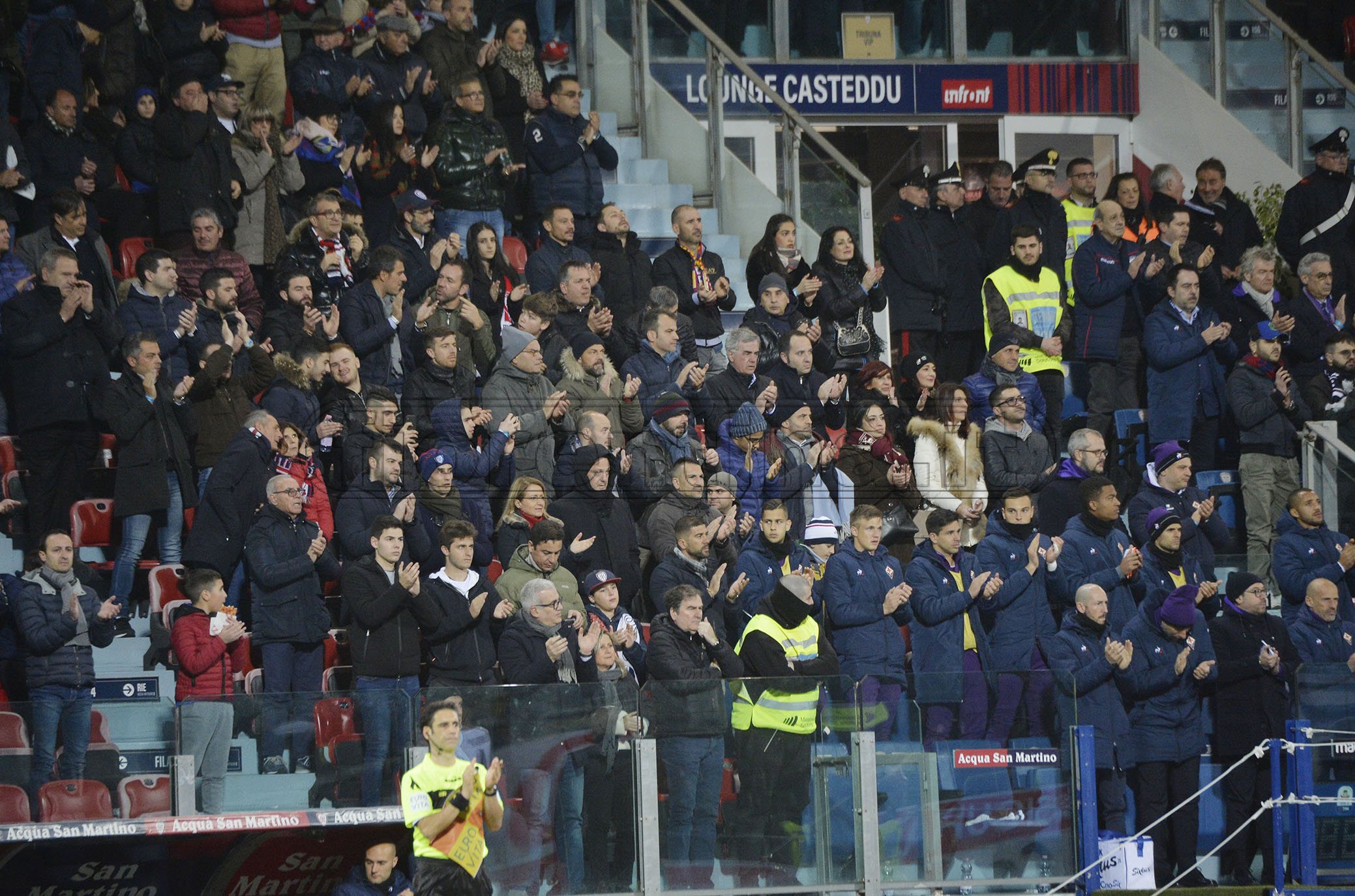 Morte tifoso del Cagliari, polemiche per un 'presunto' coro di alcuni tifosi viola