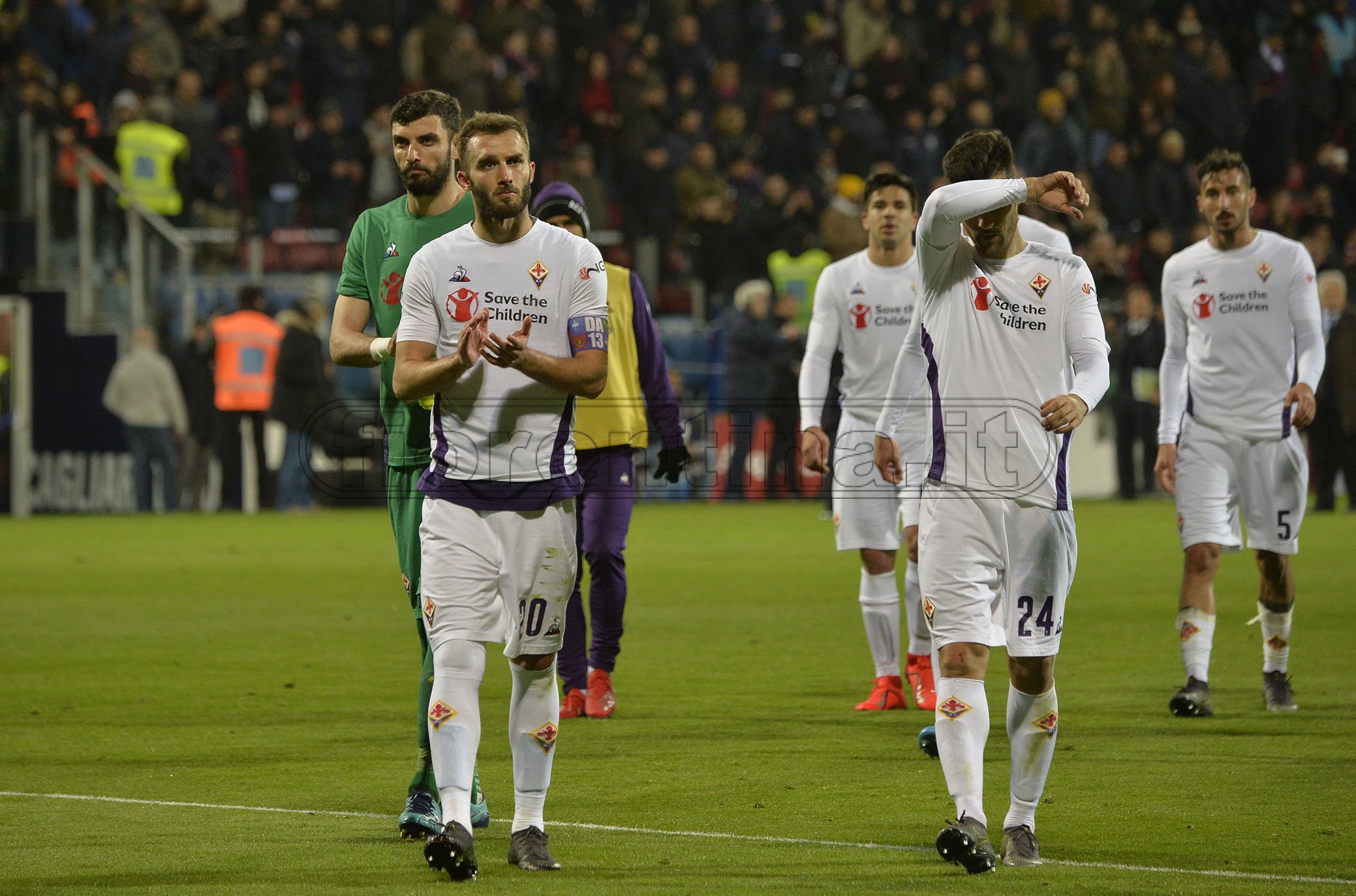 Le distrazioni fatali della difesa, l'impressione che i viola abbiano tirato i remi in barca...