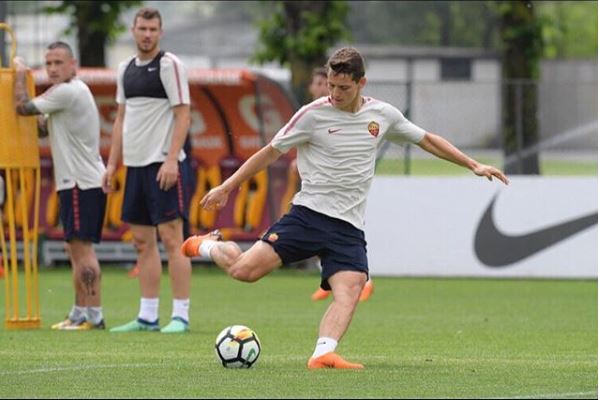 Ag. Celar: "La Fiorentina prima squadra sul ragazzo, ma..."
