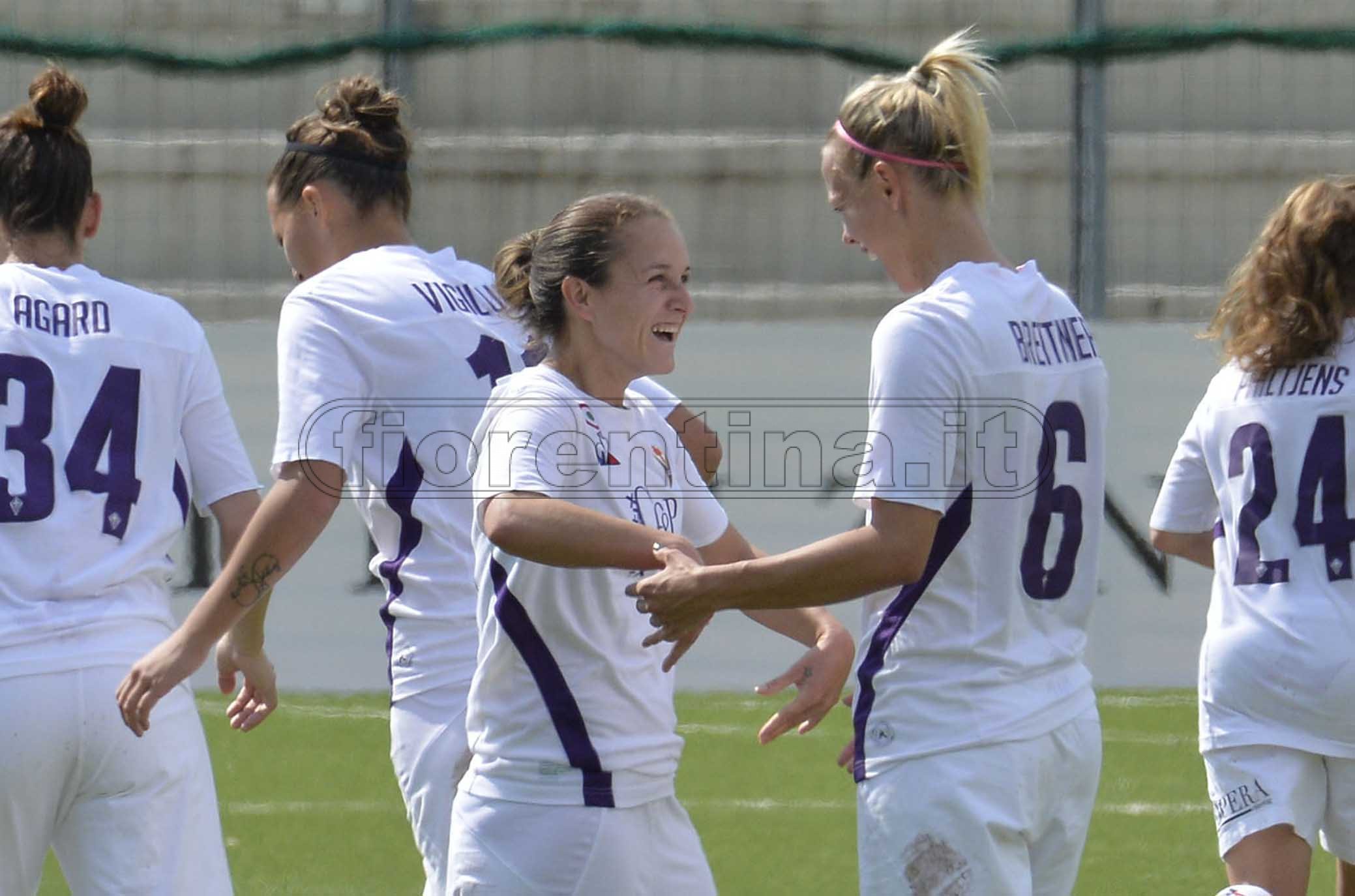 FIORENTINA WOMEN'S-ROMA 17-04-2019. ESULTANZA DI TATIANA BONETTI CON LE COMPAGNE. GALASSI SILVANO/SILPRESS