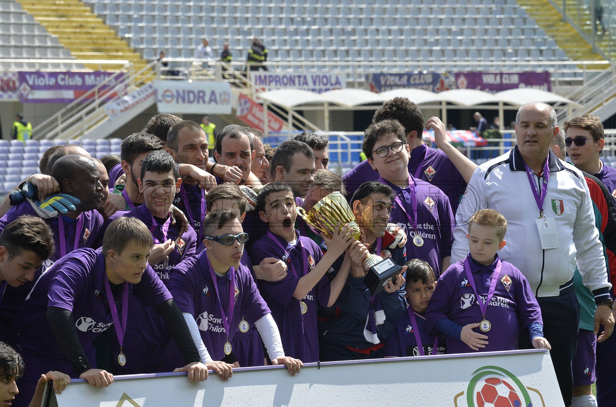 FIORENTINA-BOLOGNA 14-04-2019 GIACARLO ANTOGNONI CON I RAGAZZI IN CAMPO. GALASSI SILVANO/SILPRESS
