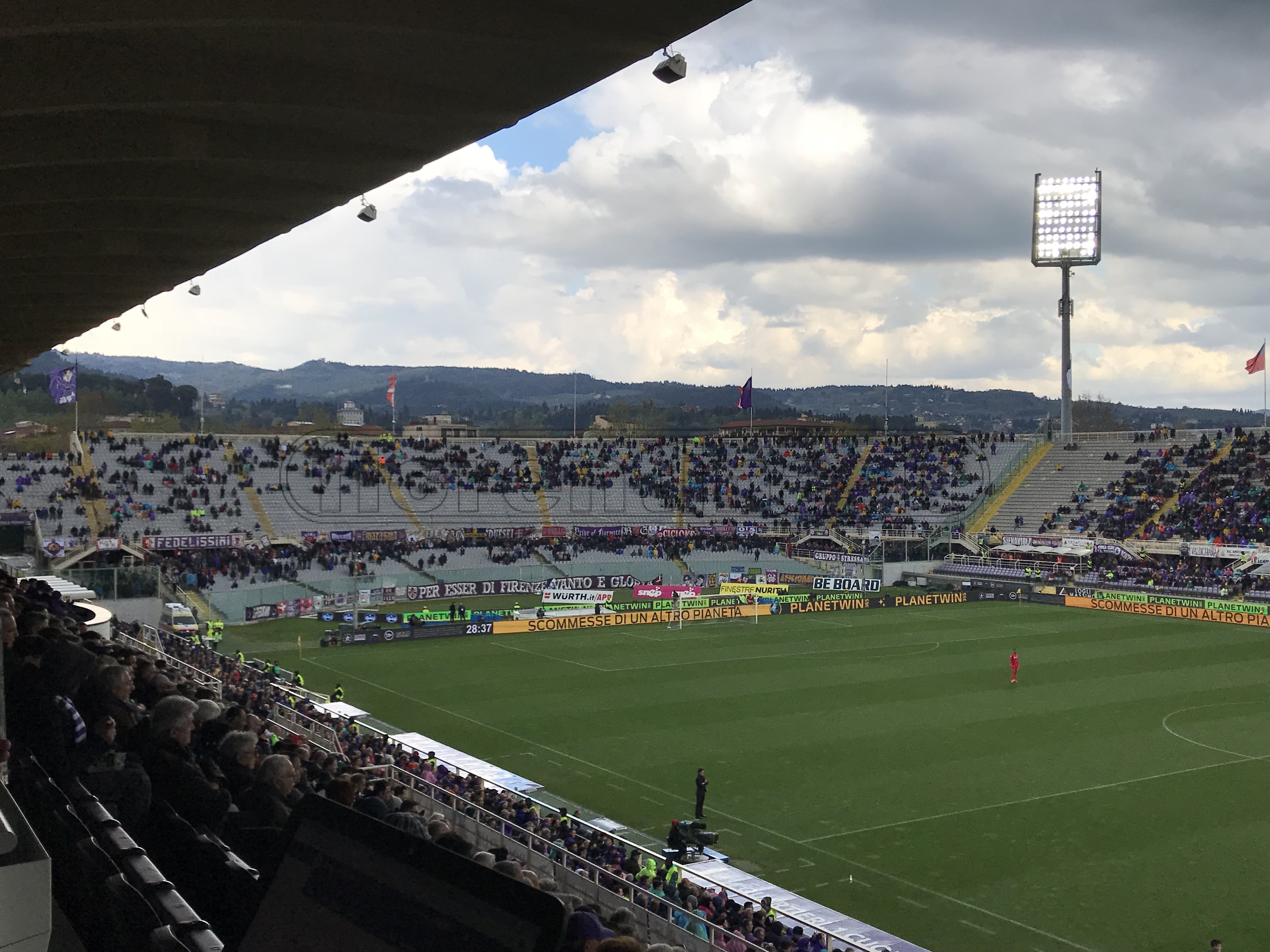 Fiorentina-Bologna, Fiesole semi-deserta nel primo tempo (FOTO)
