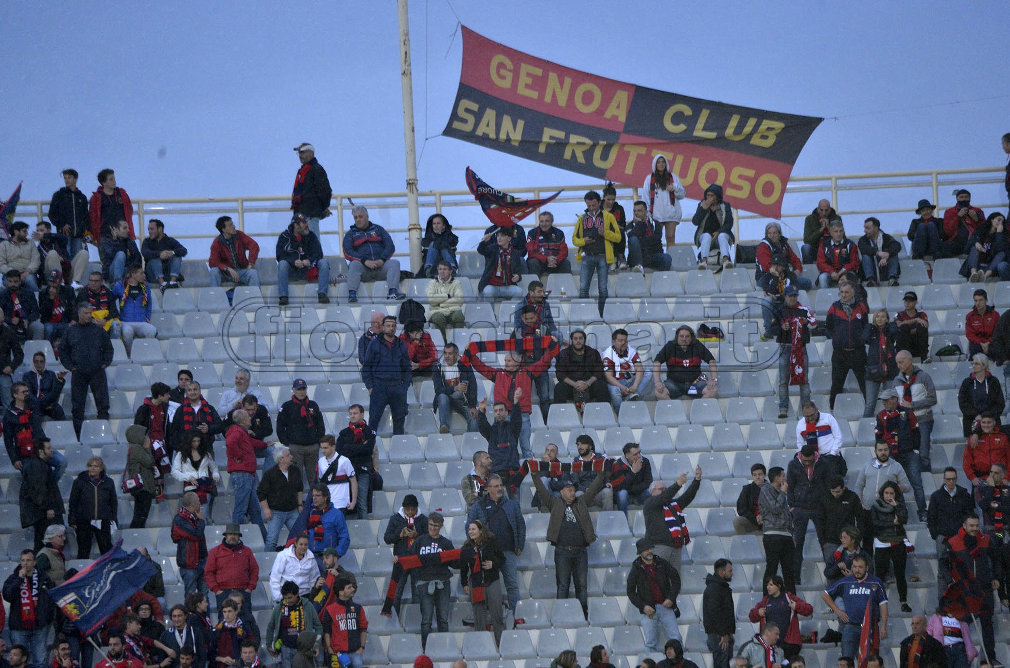 Genoa, code alla biglietteria per abbonamenti e biglietto per la Fiorentina