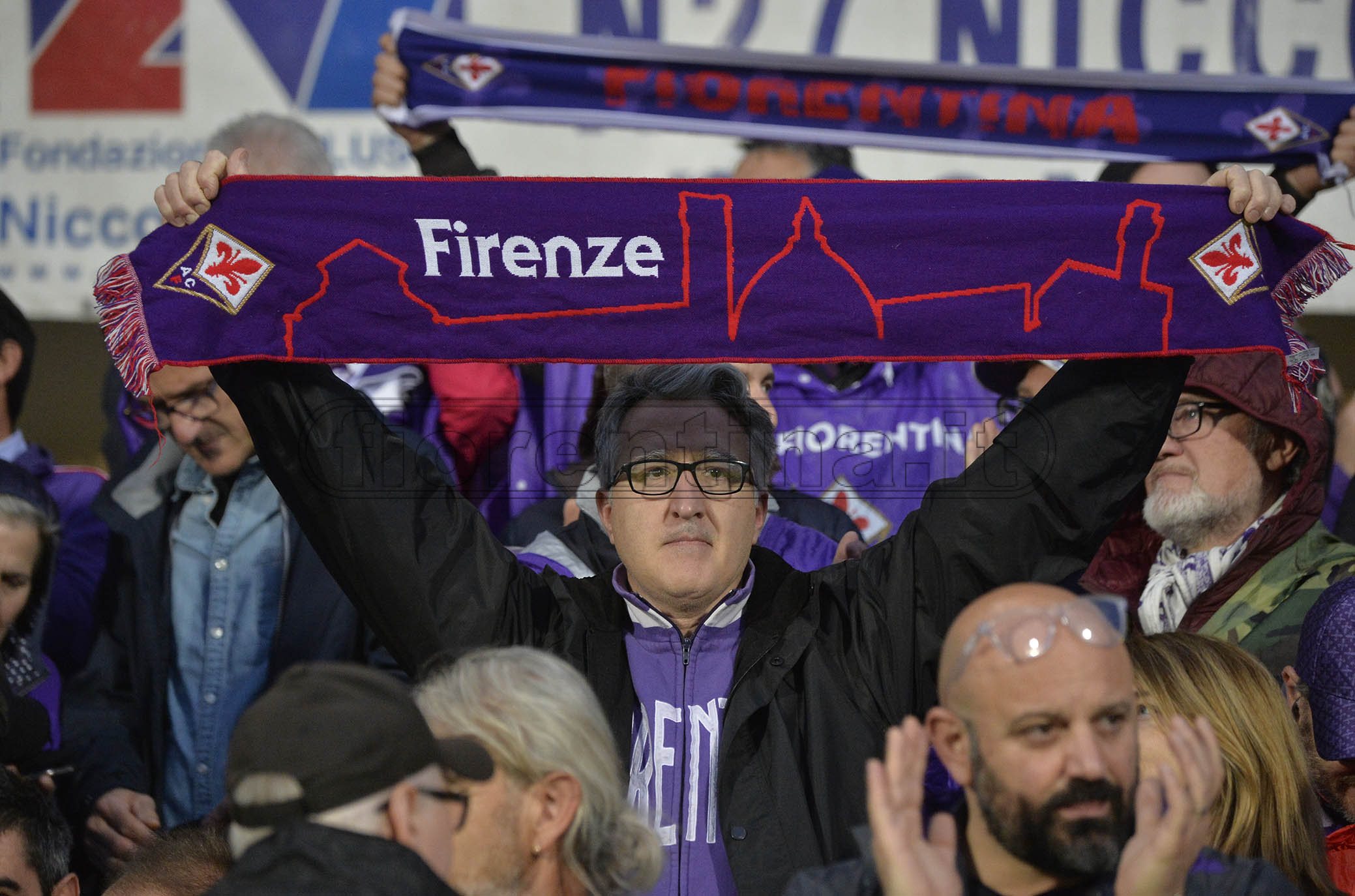 Fiorentina col cartello vendesi: potrebbero uscire allo scoperto anche altre cordate