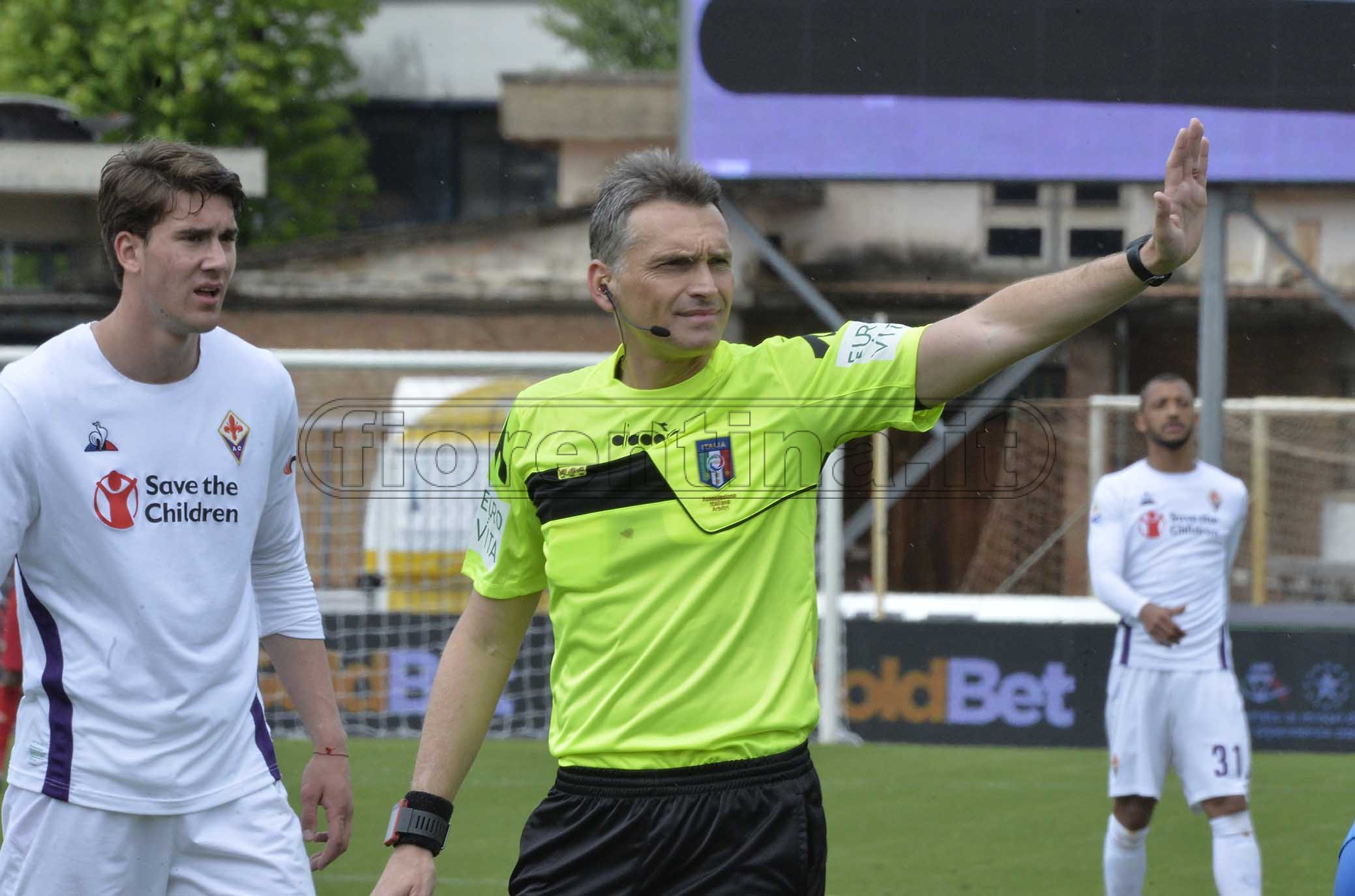 Fiorentina-Juventus, sarà Irrati a dirigere il match del Franchi. Mazzoleni al Var