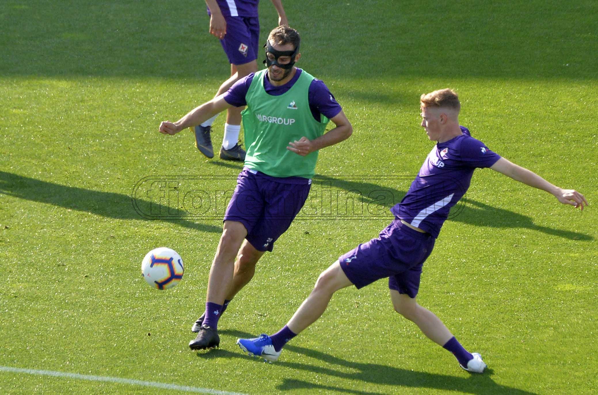 Pezzella torna con la maschera. Badelj-Boa ok. Ribery, da giovedì sarà col gruppo