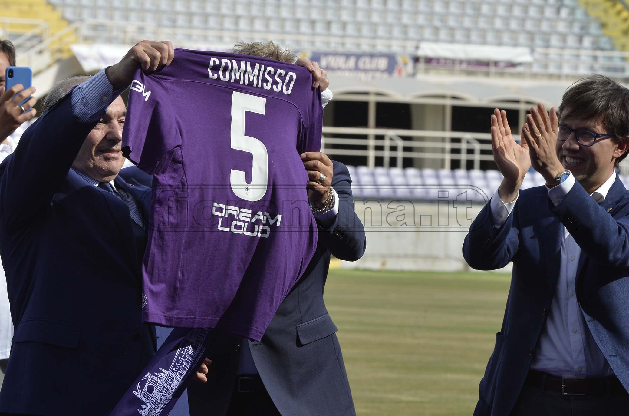 Sponsor, in America con Mediacom sulla maglia. Per quanto riguarda il campionato....