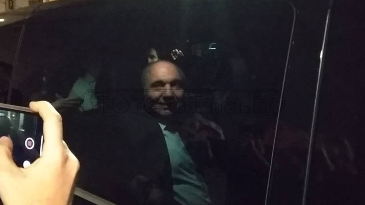 Da Milano: con closing già oggi, Commisso può far tappa a Firenze prima di ripartire
