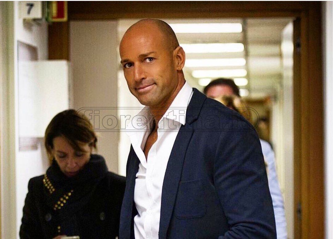 Bettarini: "Batistuta simbolo di Firenze. Vedrei bene Spalletti"
