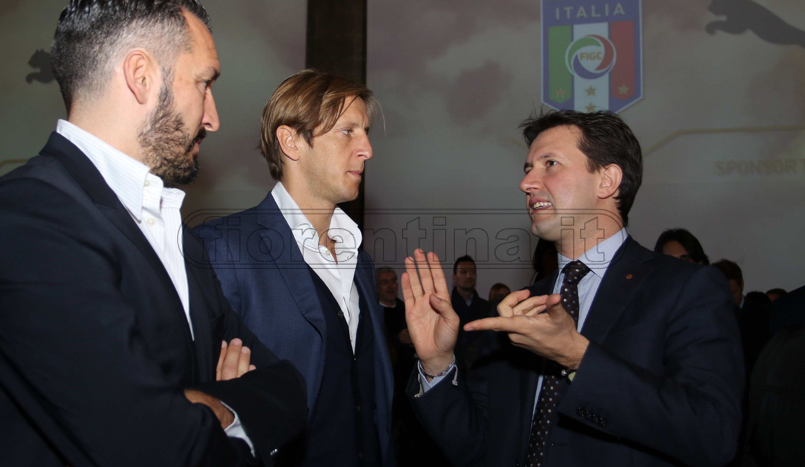 Ambrosini: "Cutrone ha l'esuberanza giusta per Firenze. Chiesa? Lo vedo tranquillo"