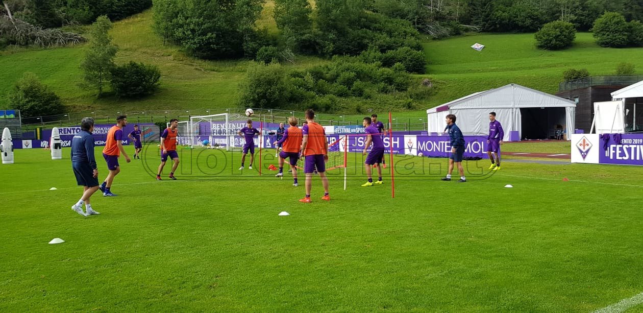 Da Moena, sfida a calcio tennis con mister Bigica. Rovesciate e non solo (VIDEO)
