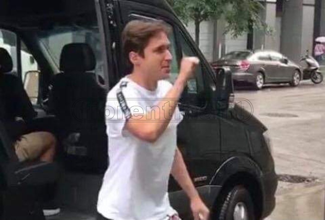 Chiesa e Milenkovic arrivati in hotel a Chicago (VIDEO VI.IT)