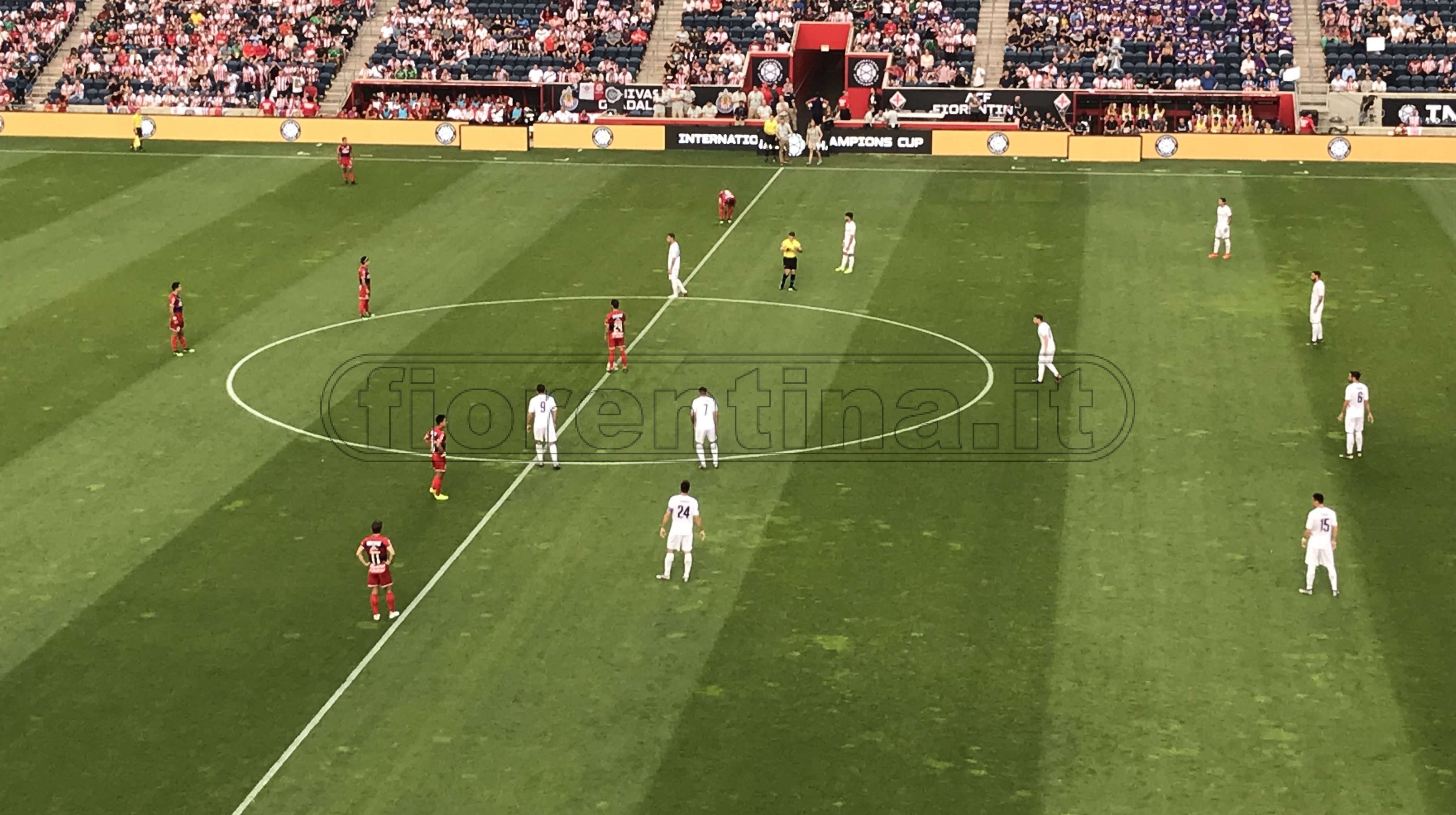 La Fiorentina supera i Chivas 2-1 grazie a Simeone e Sottil. Rileggi la cronaca di VI.IT