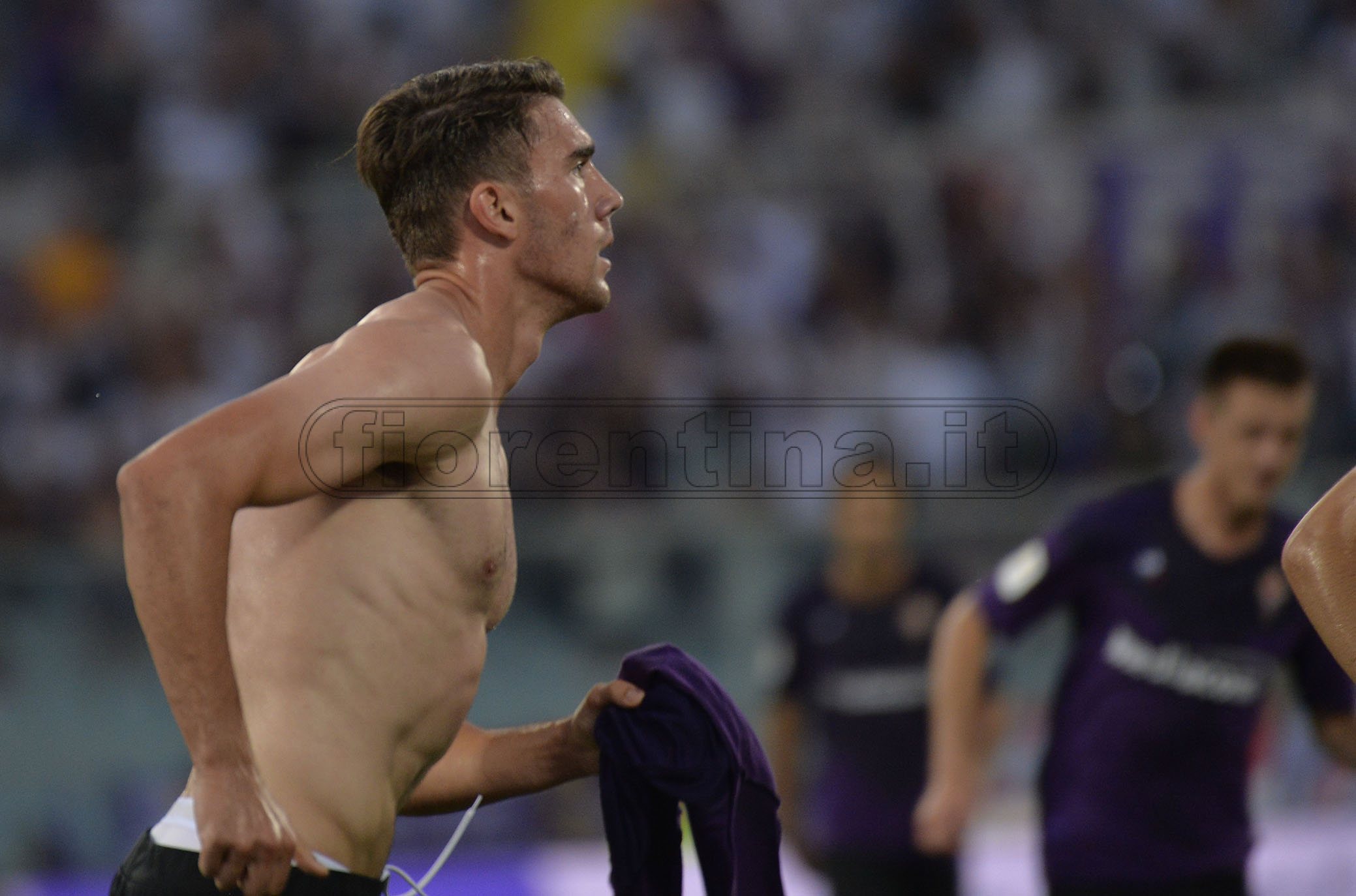 Vlahovic, un anno fa i gol al Monza. Iachini attende l’innesto prima di lasciarlo partire