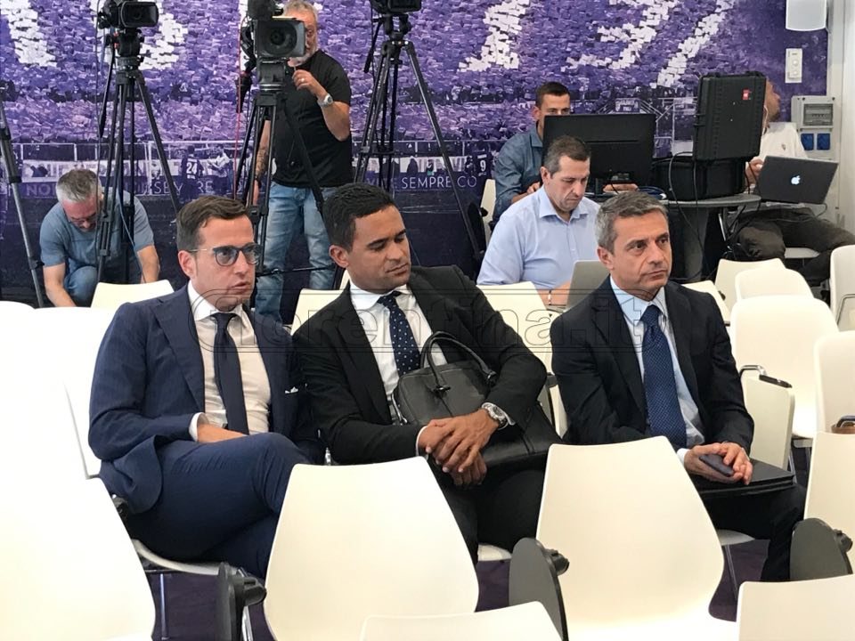 Serginho in sala stampa: collaboratore degli agenti del croato Milan Badelj (FOTO)
