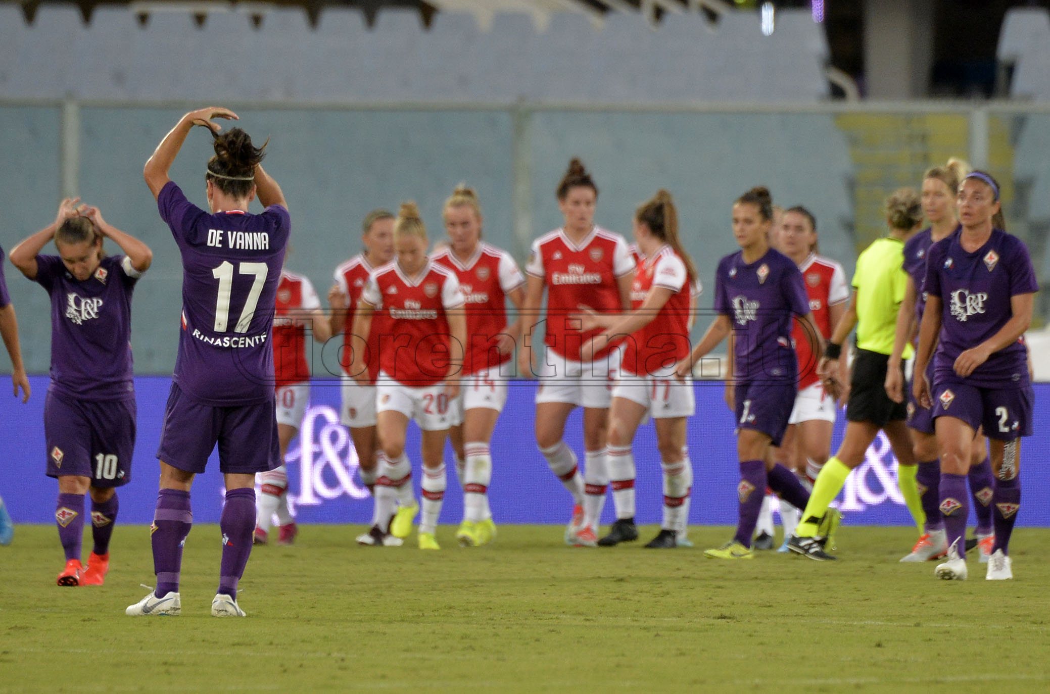 Fiorentina Women's scatenata: fatta per il colpo Louise Quinn. Arriverà dall'Arsenal