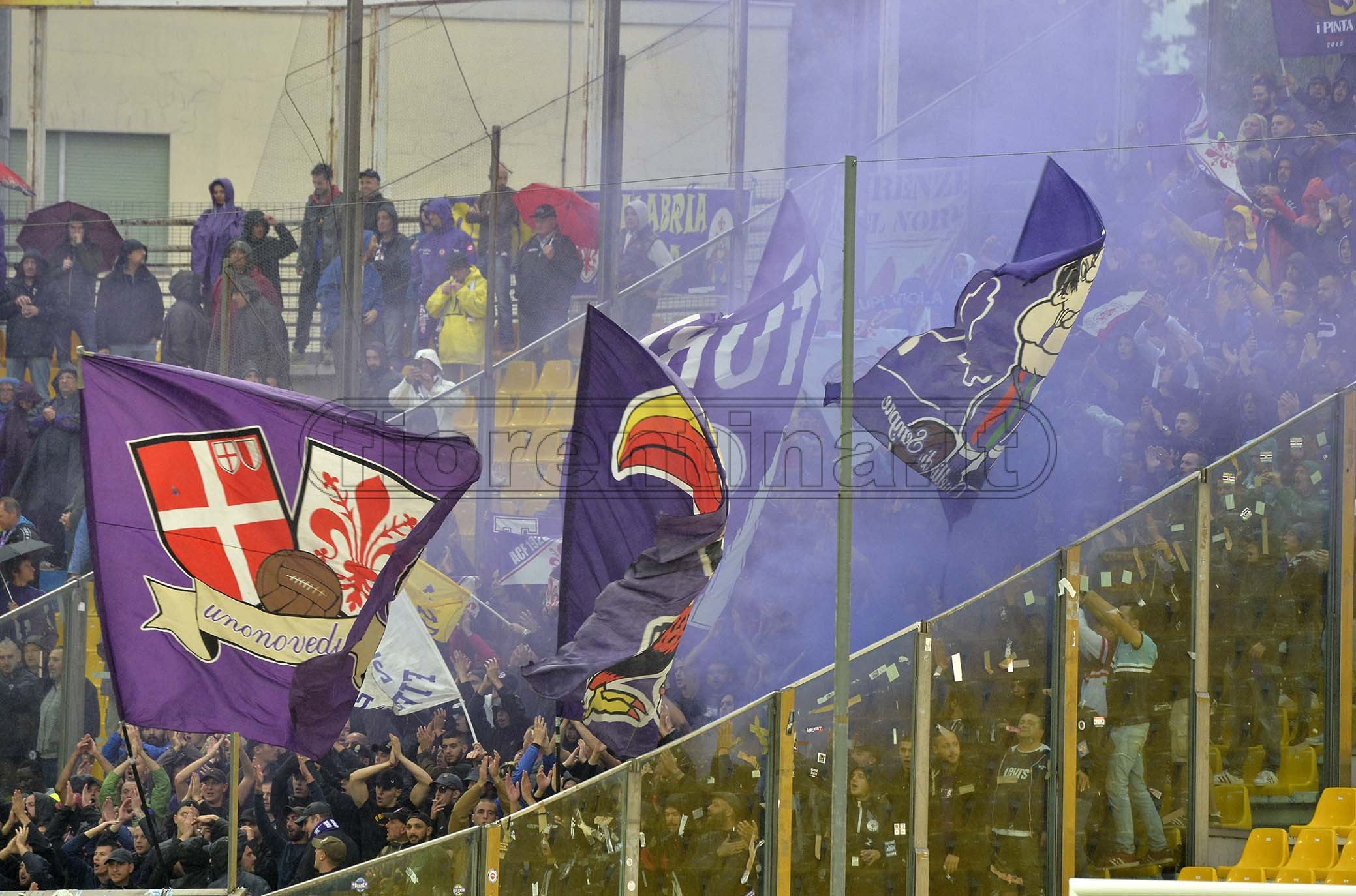 Atalanta-Fiorentina, le immagini dei tifosi viola al Tardini