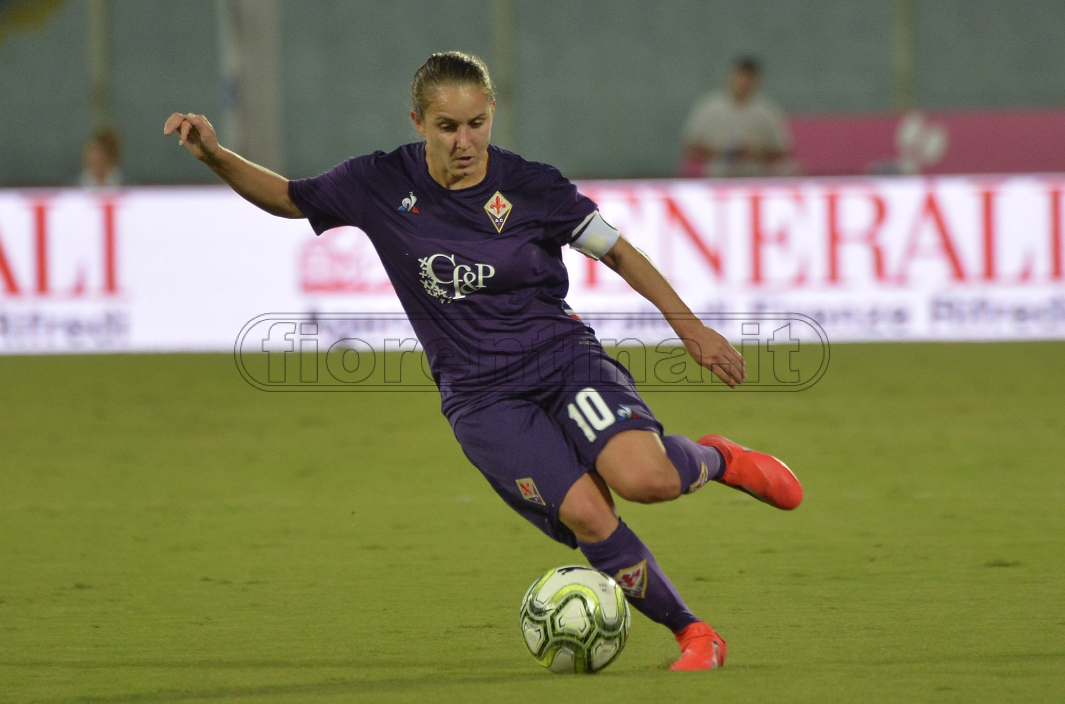 Bonetti: “Ancora insieme, non vedo l’ora di ricominciare con la maglia viola addosso”