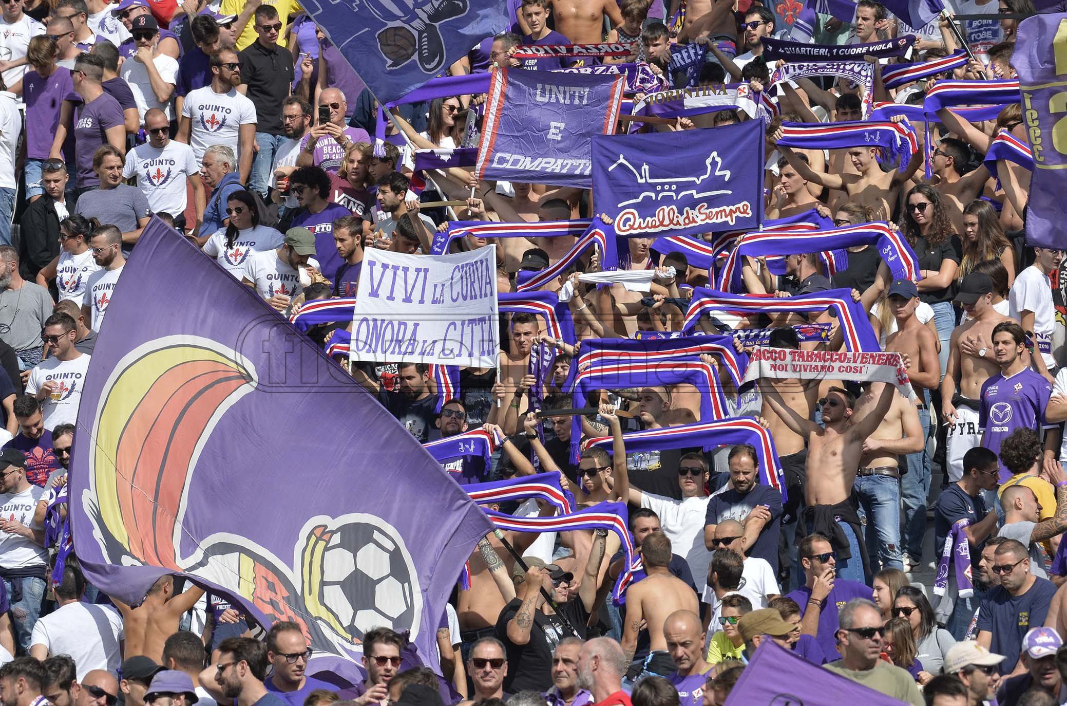 Trasferta-record per i tifosi viola: mai così tanti quest'anno, neanche a San Siro