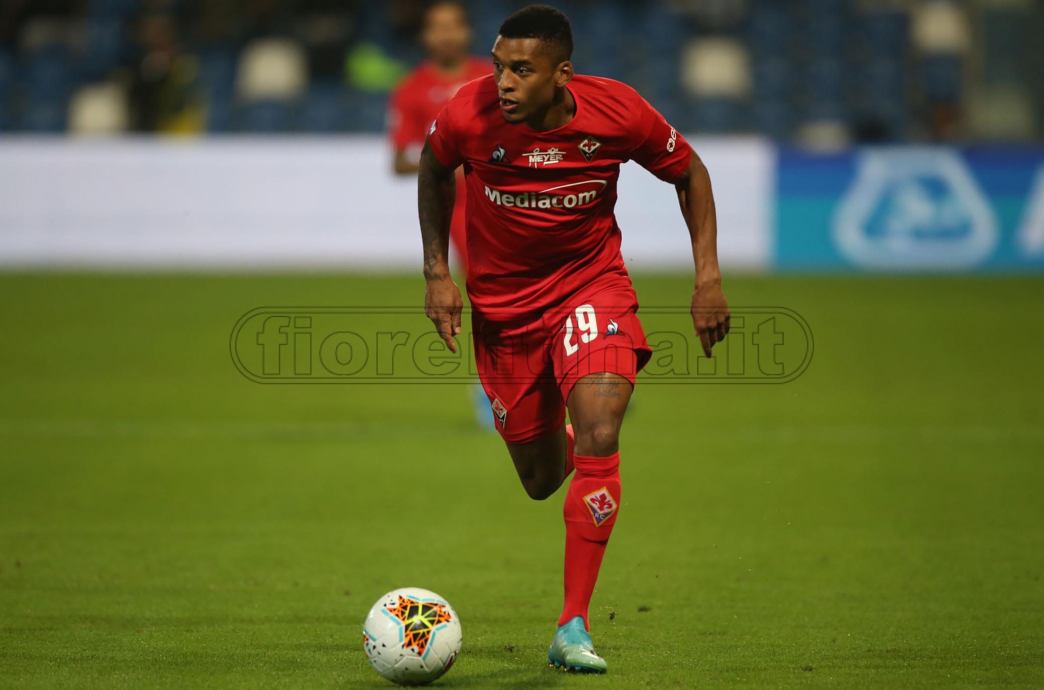 Dalbert: "Grande momento, ho la fiducia di Montella e del gruppo. Cagliari forte"