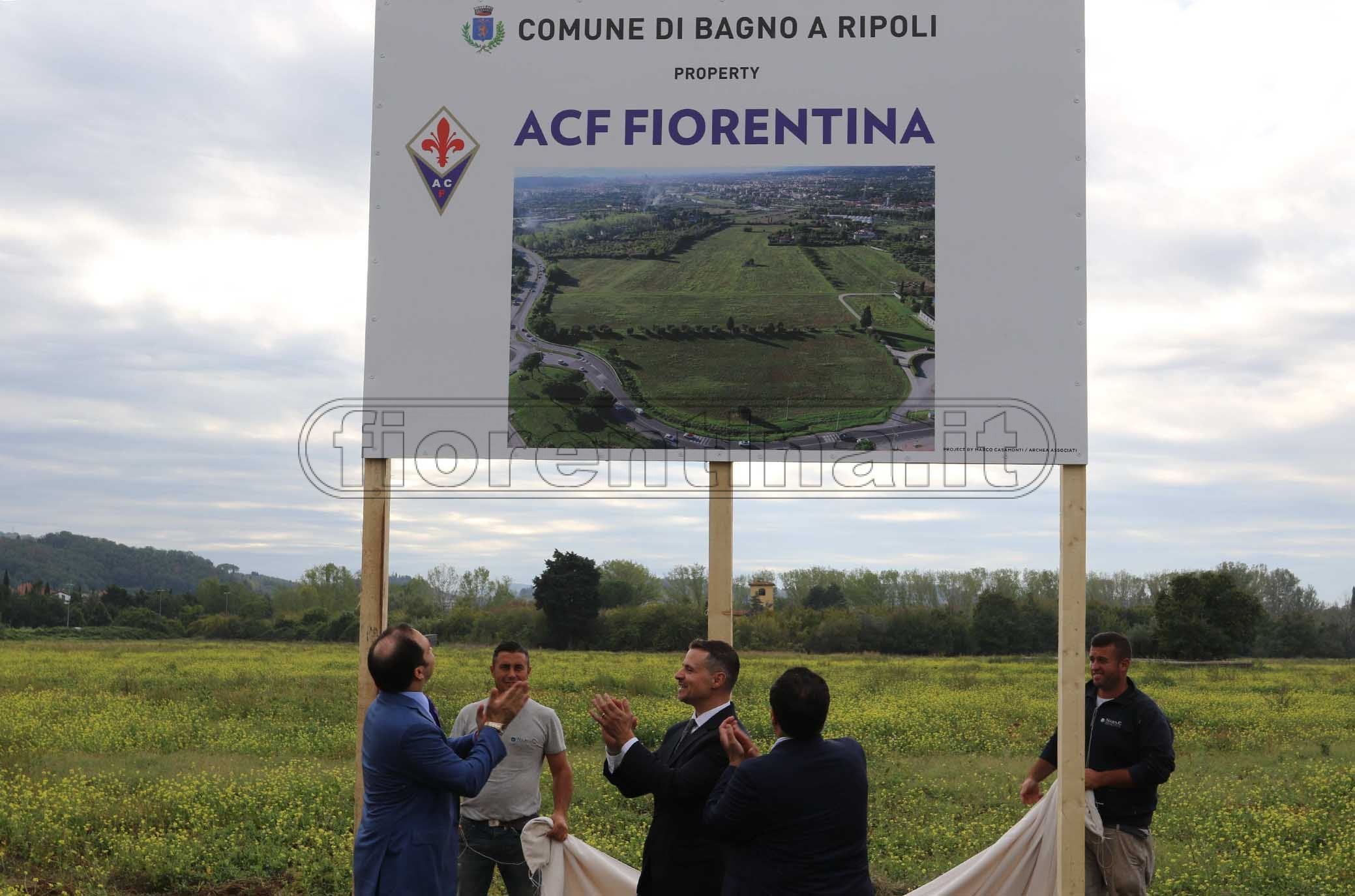 FIORENTINA 09-10-2019 JOE BARONE, JOSEPH COMMISSO E IL SINDACO DI BAGNO A RIPOLI FRANCESCO CASINI INAUGURANO IL NUOVO CENTRO SPORTIVO DELLA FIORENTINA. ROBERTO VICARIO/SILPRESS