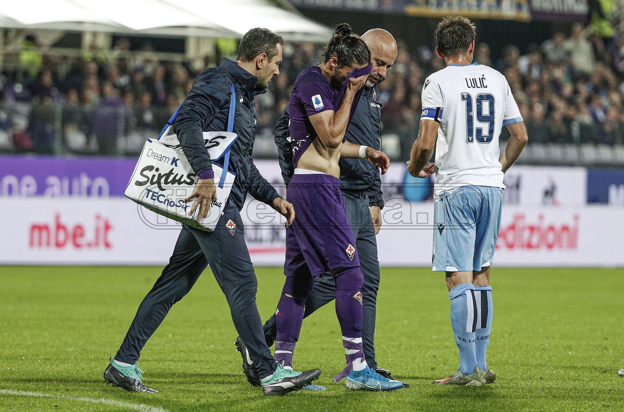 Caceres, migliorano le sue condizioni. Parte del lavoro oggi col pallone sul campo
