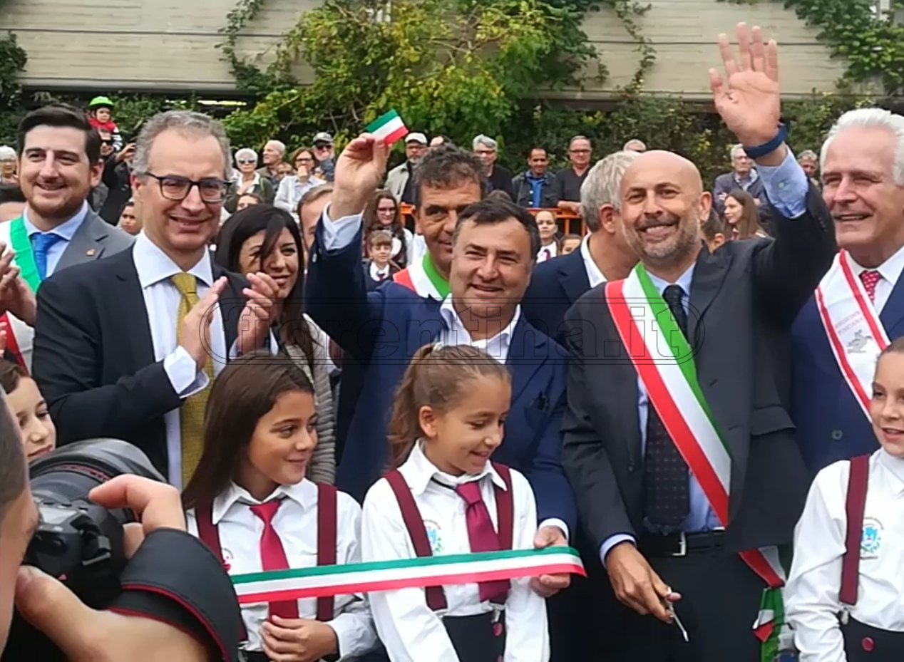 Fiera di Scandicci, il taglio del nastro con Joe Barone (VIDEO)