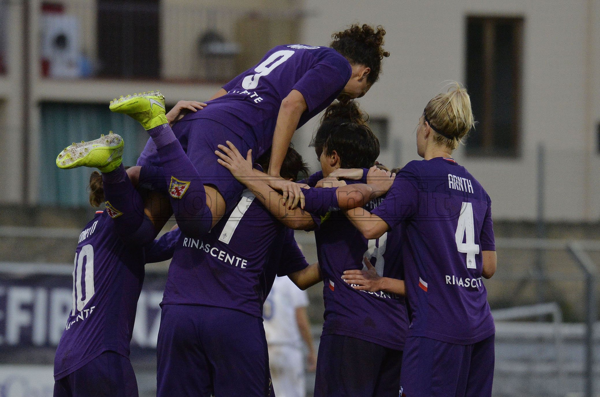 Fiorentina Femminile, annullata l'amichevole odierna contro la Roma