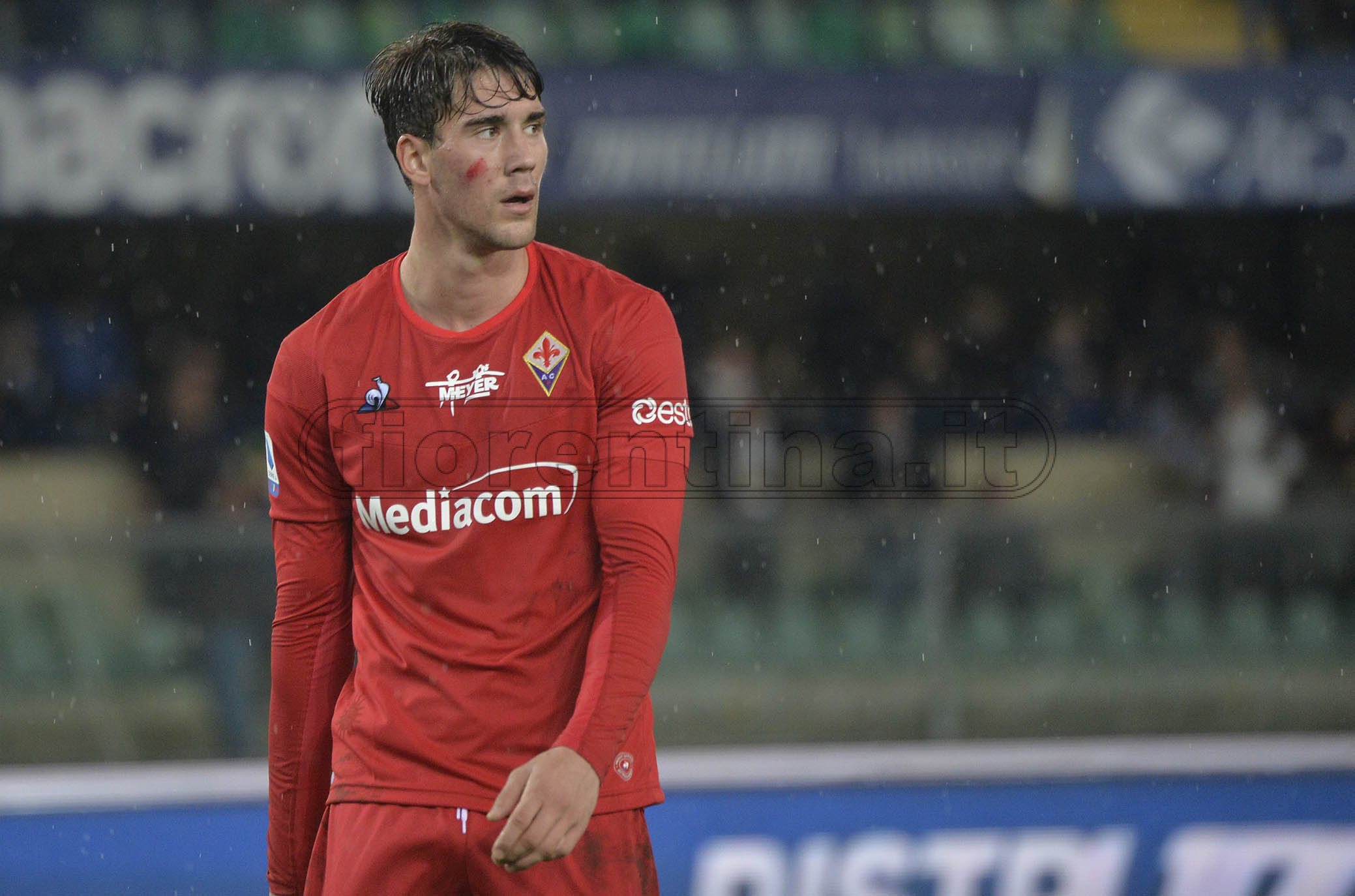 Vlahovic e il messaggio a medici e infermieri: "Grazie eroi" (FOTO)