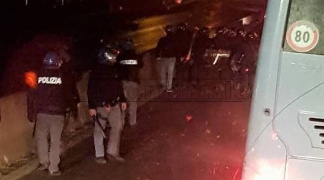 Champions, tensione a Milano: scontri fra tifosi dell'Atalanta e della Dinamo Zagabria