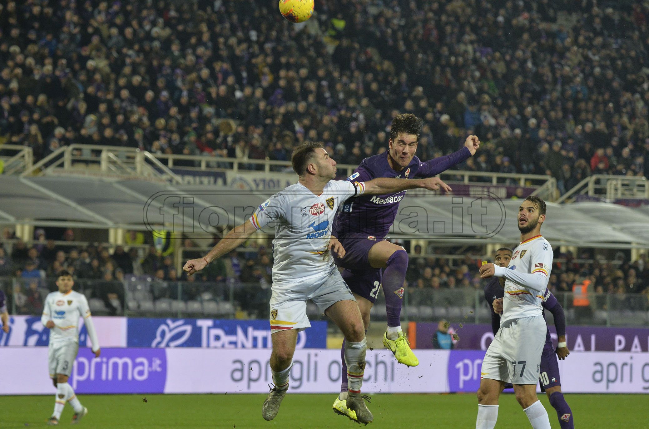 FIORENTINA-LECCE 30-11-2019 CONTRASTO IN AREA. GALASSI SILVANOSILPRESS