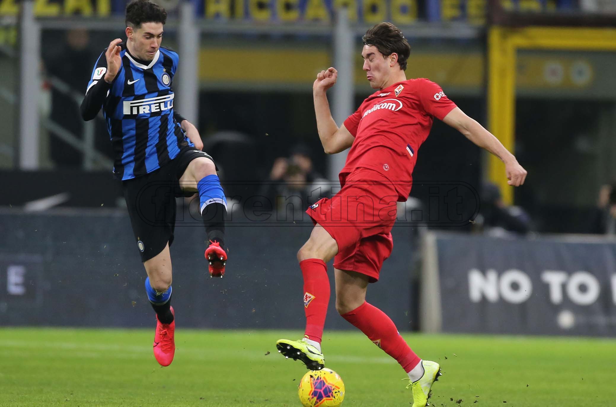 INTER - FIORENTINA COPPA ITALIA 29-01-2020 ALESSANDRO BASTONI E DUSAN VLAHOVIC. SILPRESS