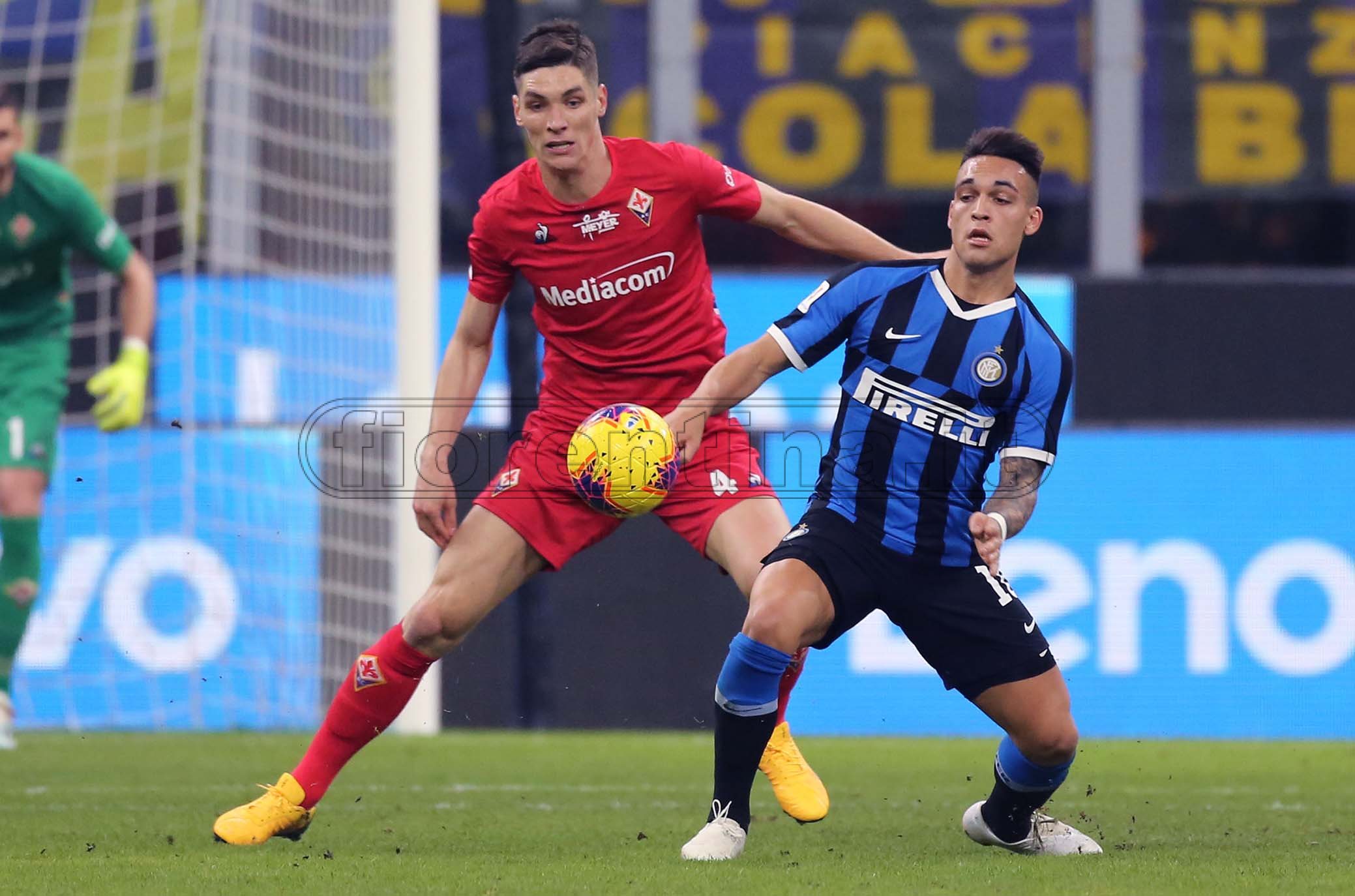 Milenkovic, su di lui Milan e Napoli. Dipenderà da Koulibaly-PSG. La viola vuole 35 milioni
