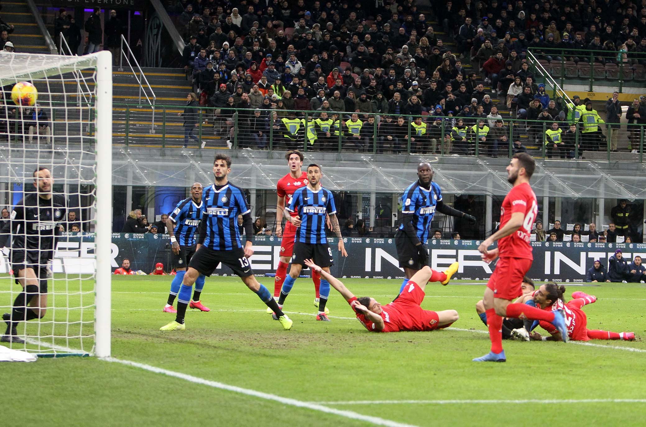 INTER - FIORENTINA COPPA ITALIA 29-01-2020 GOL DI MARTIN CACERES. SILPRESS
