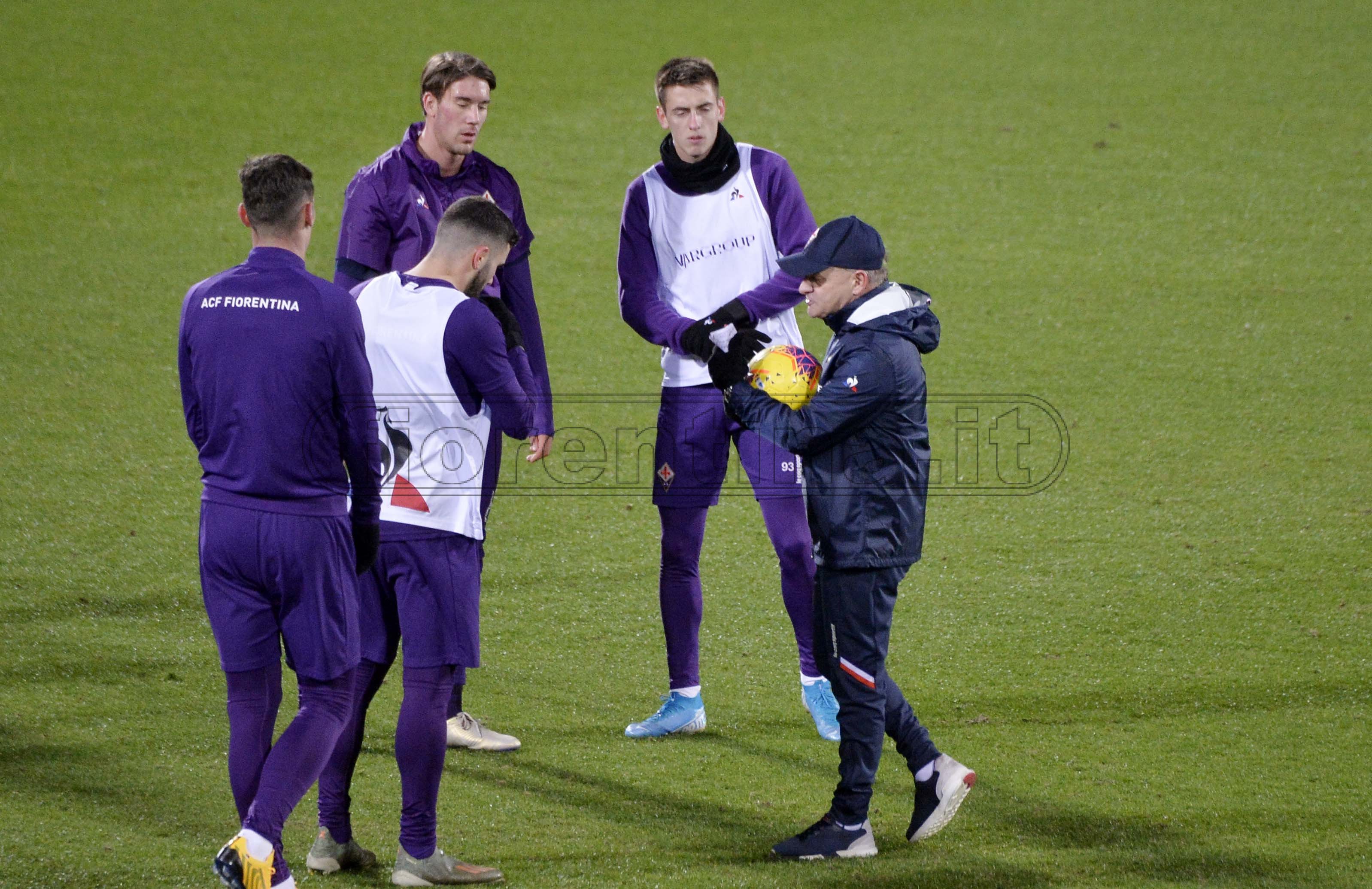 Fiorentina, un mese esatto di quarantena. Lo staff ora chiede esercizi diversi