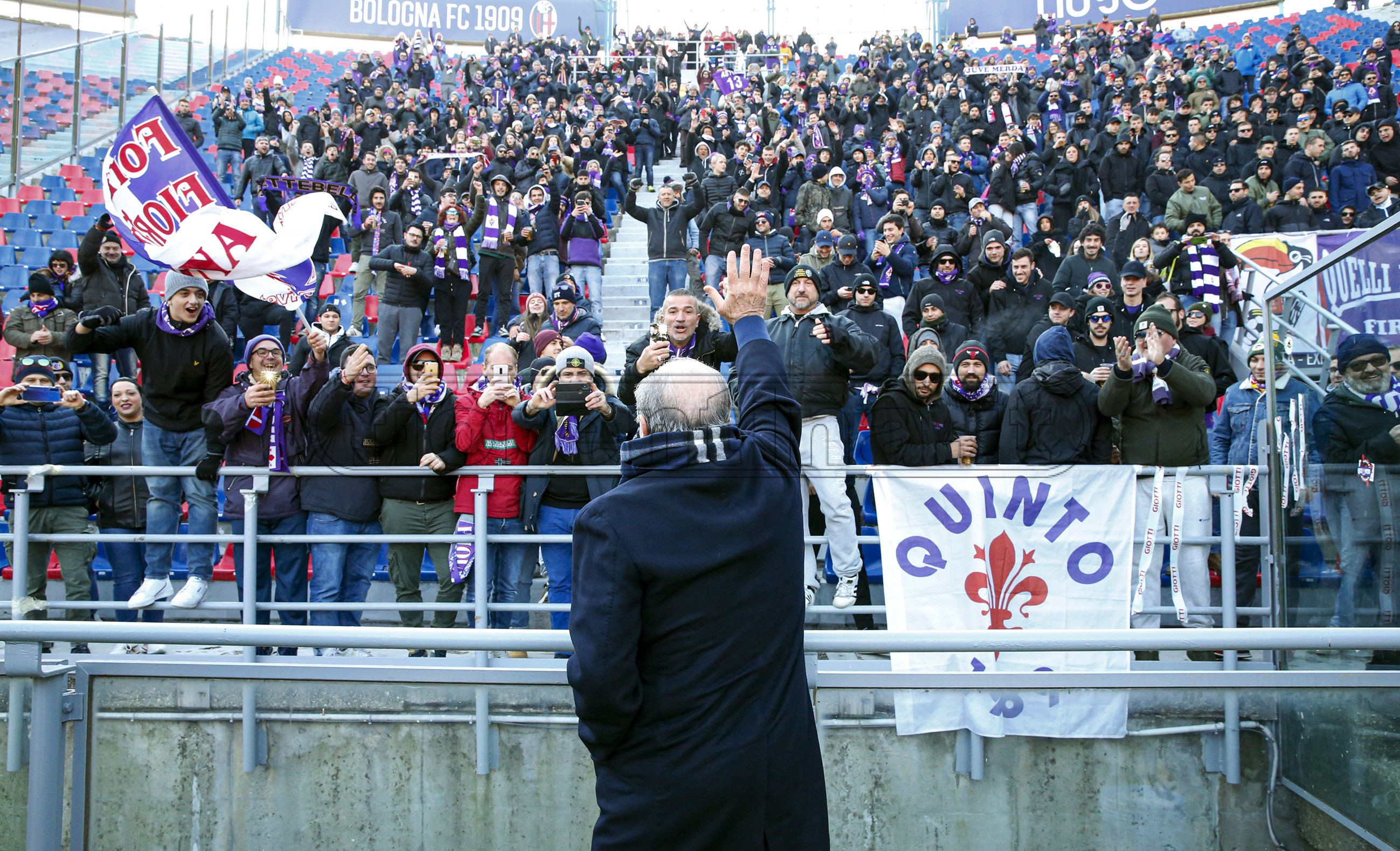 La giornata viola, il riassunto