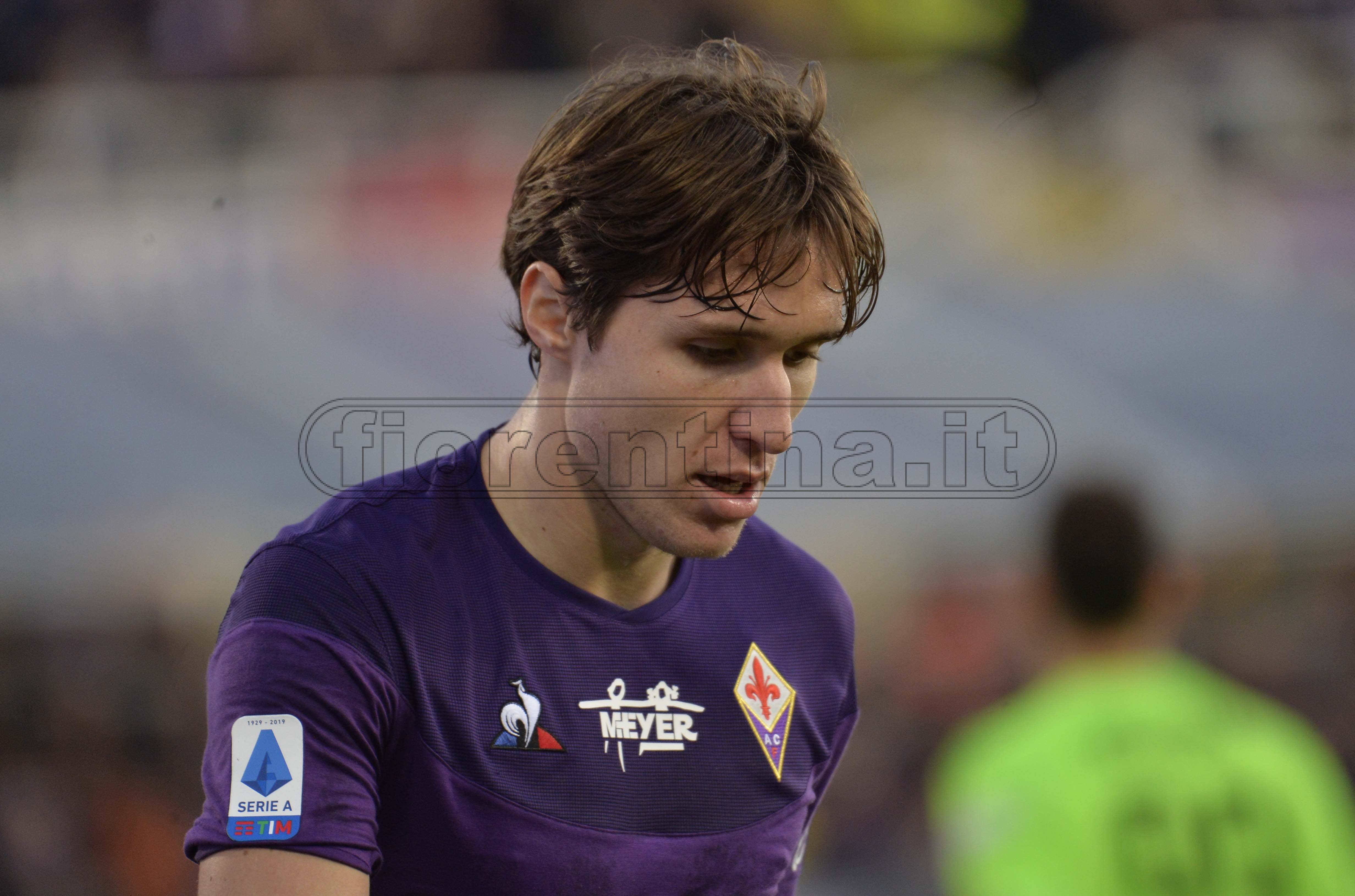Tuttosport: sfida Juve-Manchester United per Chiesa. Rinnovo e cessione?