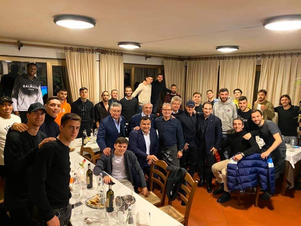 Cena di squadra per la Fiorentina: presenti Commisso, squadra e dirigenza (FOTO)