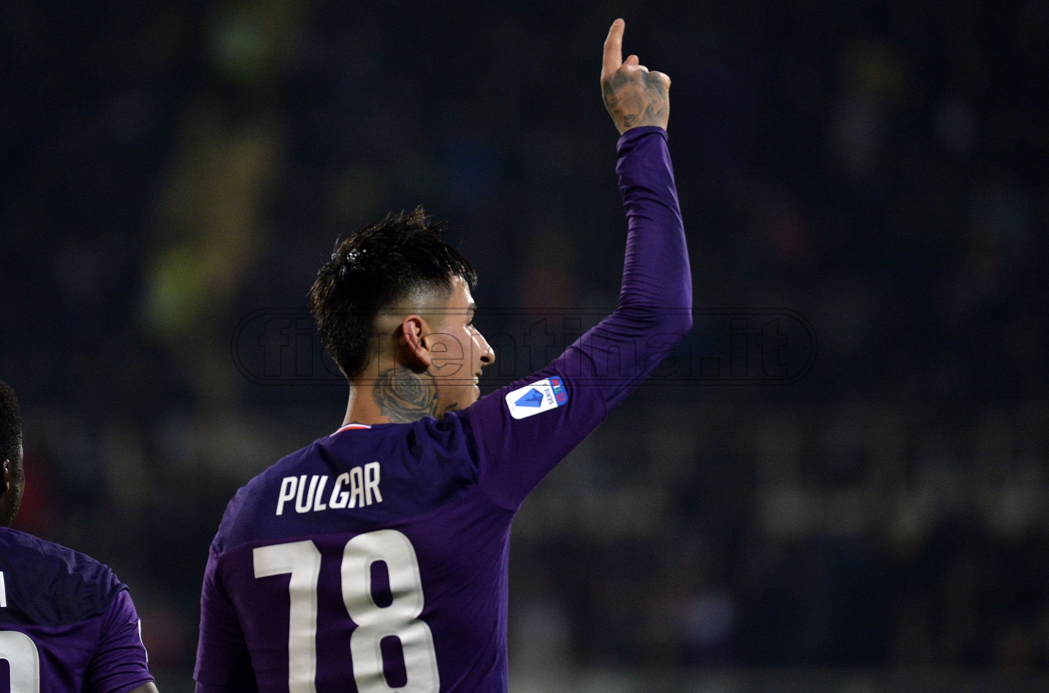 Wes Ham: Pulgar piace. Pronti 12 milioni di euro per il cileno, in bilico alla Fiorentina