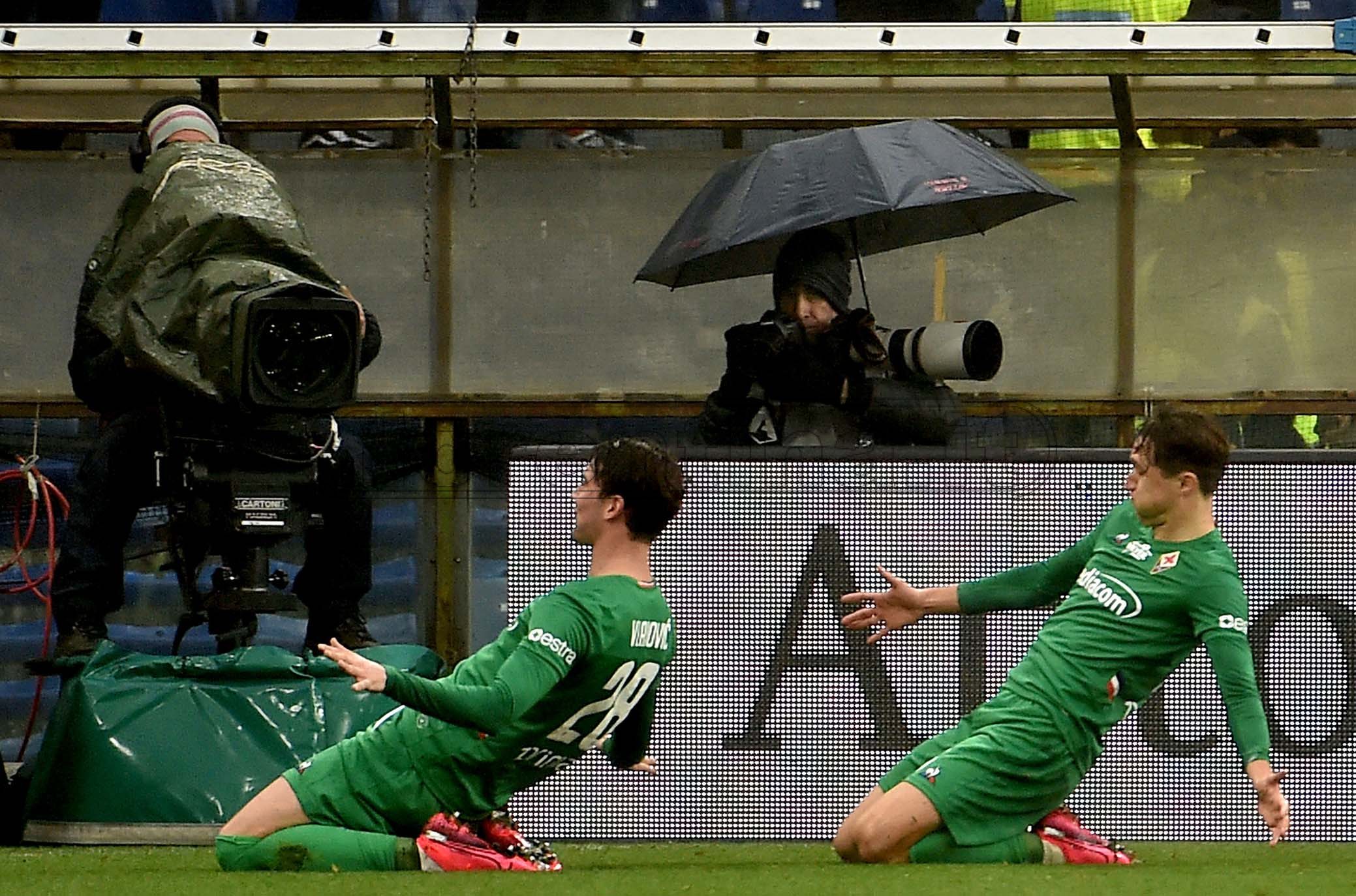 16-02-2020 SAMPDORIA-FIORENTINA CAMPIONATO SERIE A 19-20 FEDERICO CHIESA E DUSAN VLAHOVIC ESULTANO DOPO 0-5