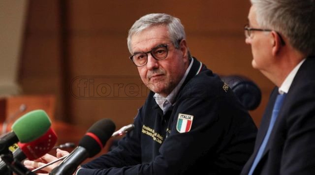 Coronavirus in Italia: 329 nuovi casi e 43 decessi. Calano i ricoveri