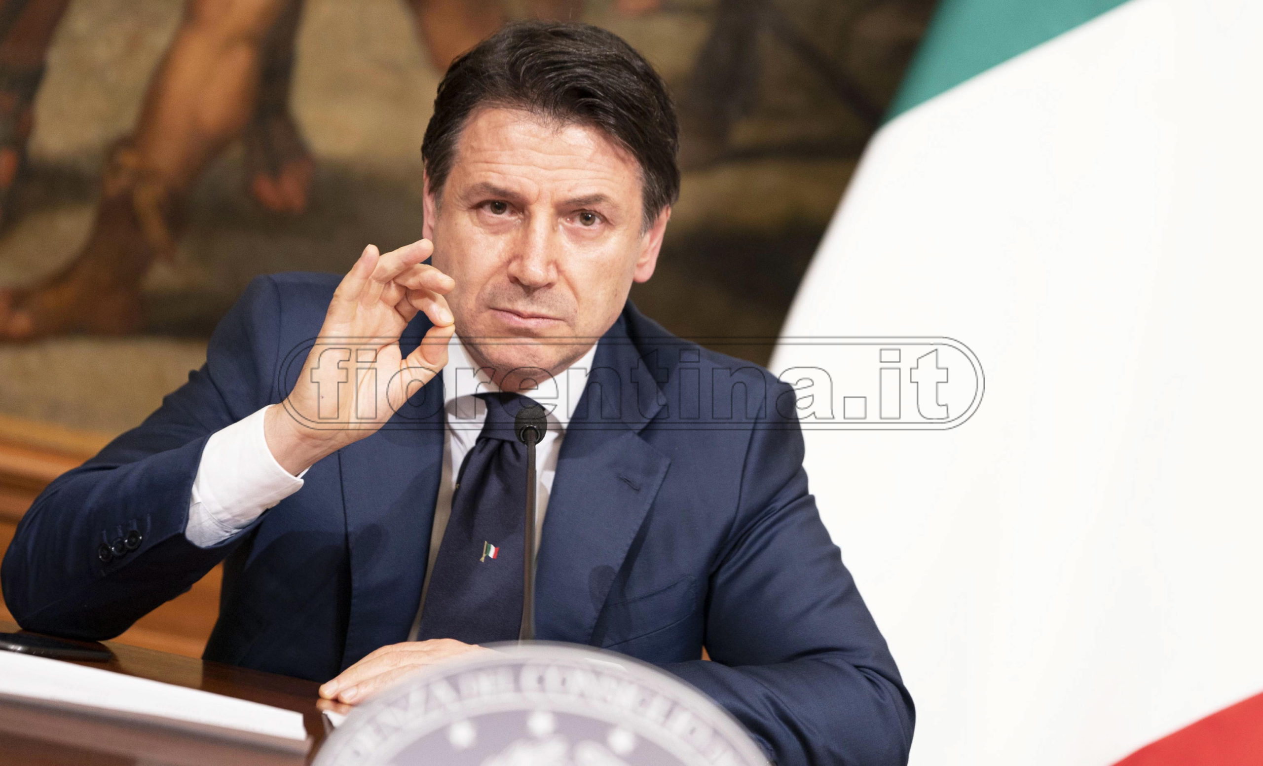Firmato il nuovo DPCM, Conte: "Misure per scongiurare lockdown generalizzato"