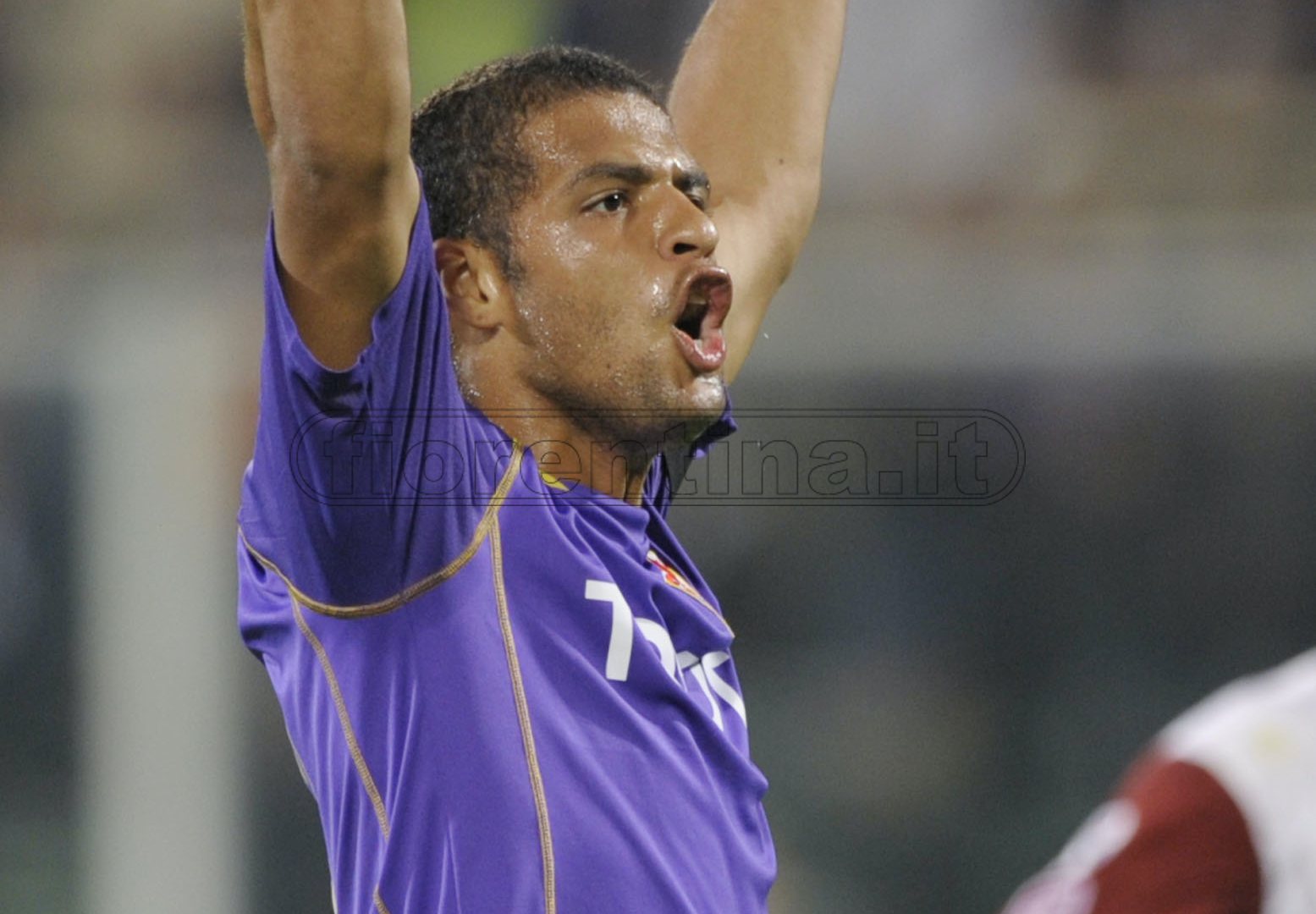 Felipe Melo: "Amo la Viola, con la Juve tiferò Fiorentina. Ho fiducia in Cabral. Amrabat? Siamo diversi"