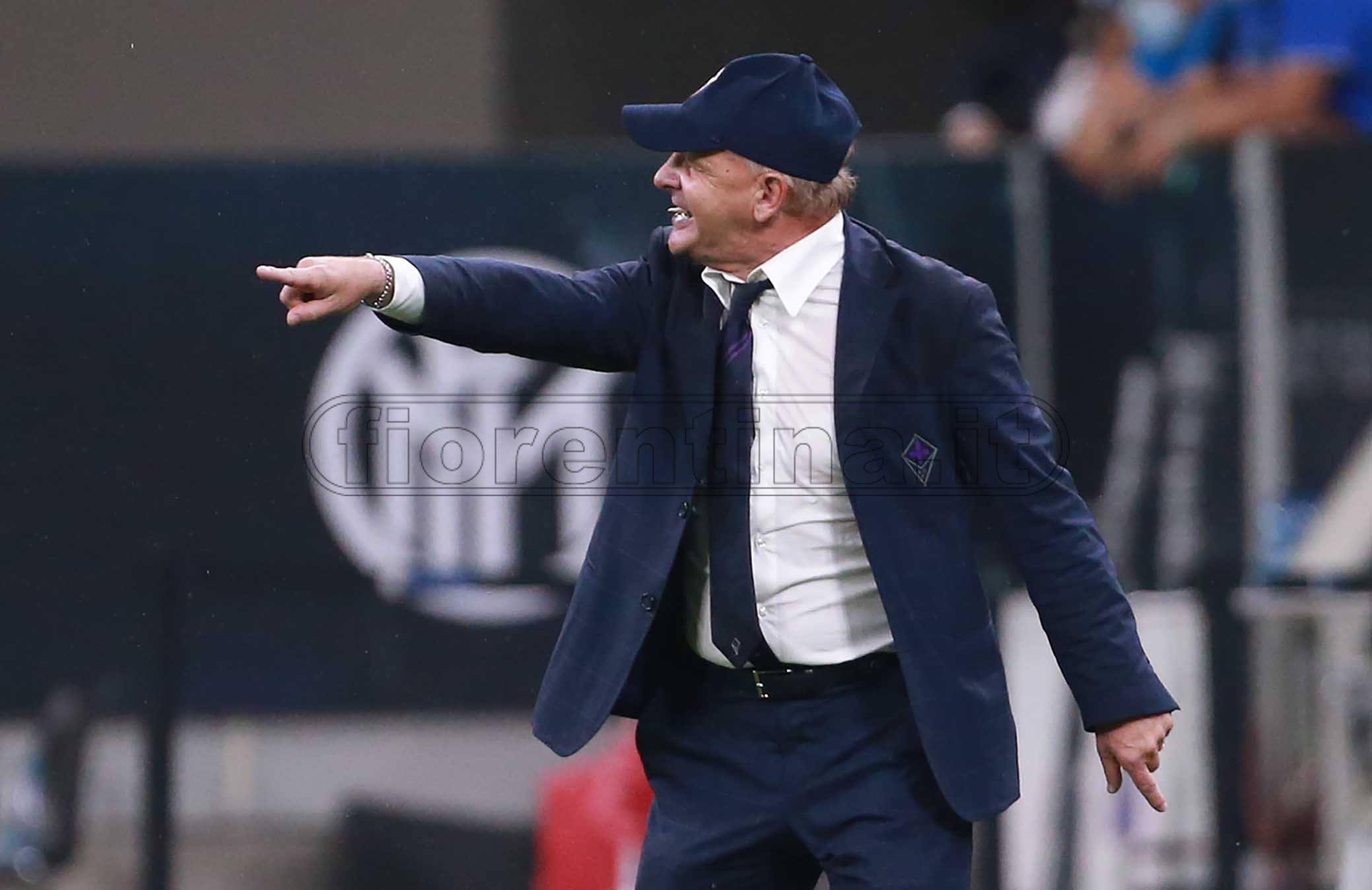 Fiorentina, il programma di oggi: rifinitura e partenza per Roma