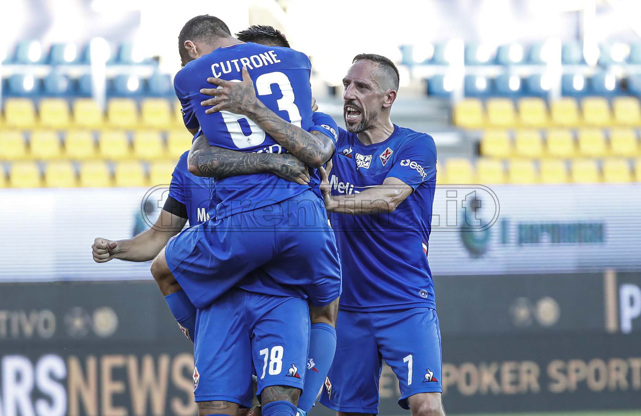 Fiorentina 'scaramantica': in trasferta ancora in maglia azzurra