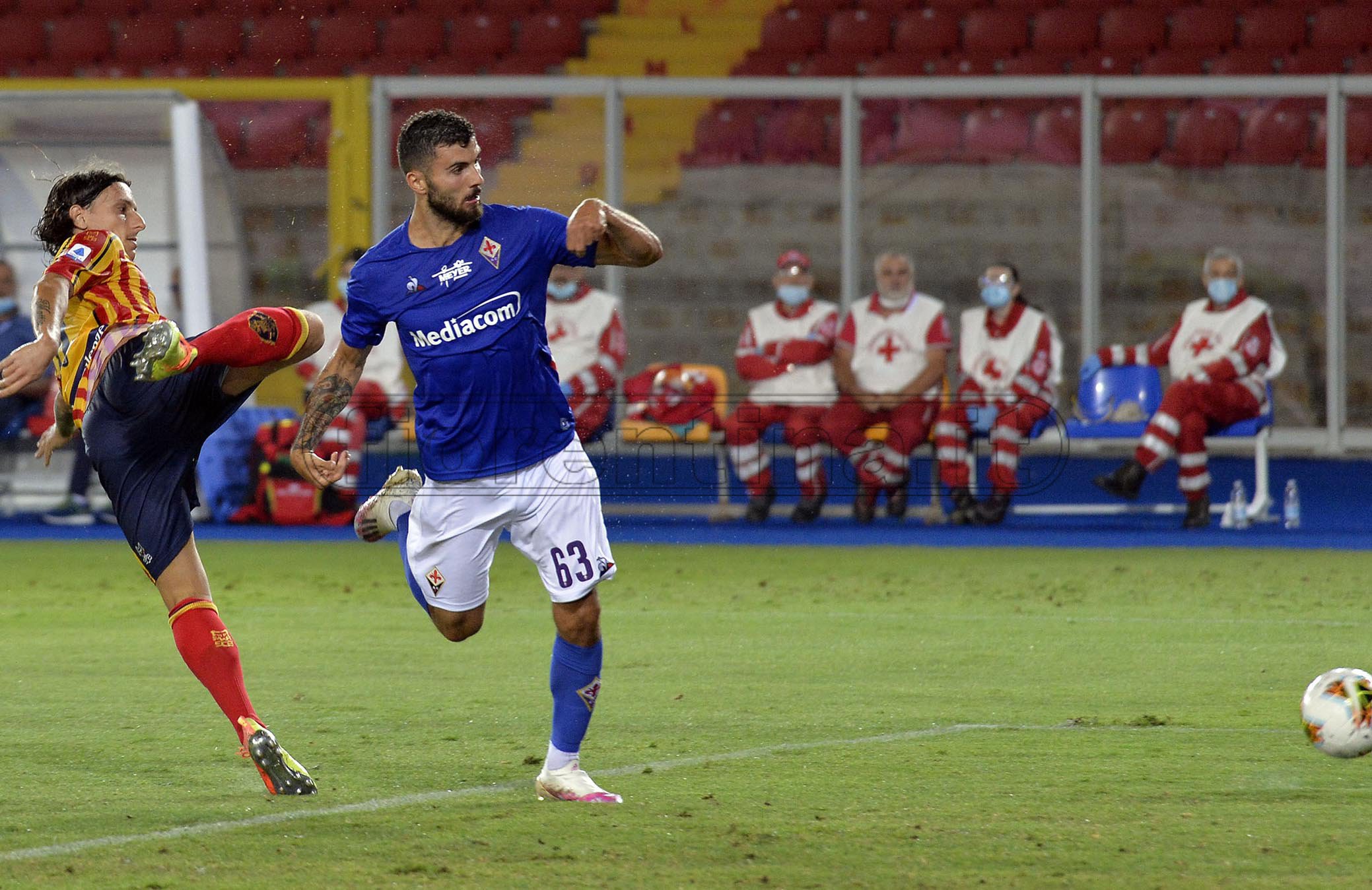 Cutrone, nuova sfida a Belotti. Per il presente e per il futuro