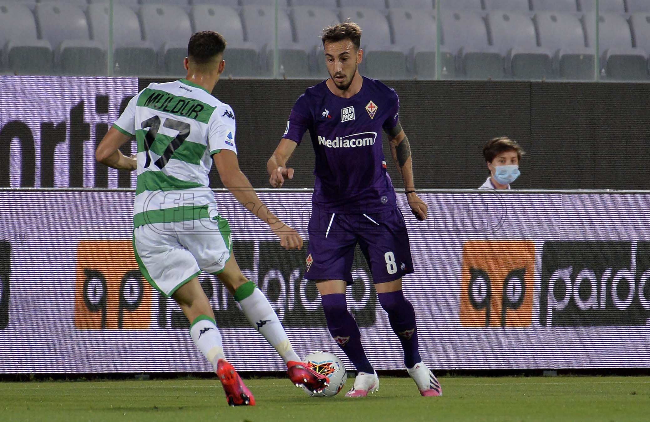 Diffidati: da Castrovilli a Vlahovic, occhio al giallo. Petriccione rischia nel Lecce