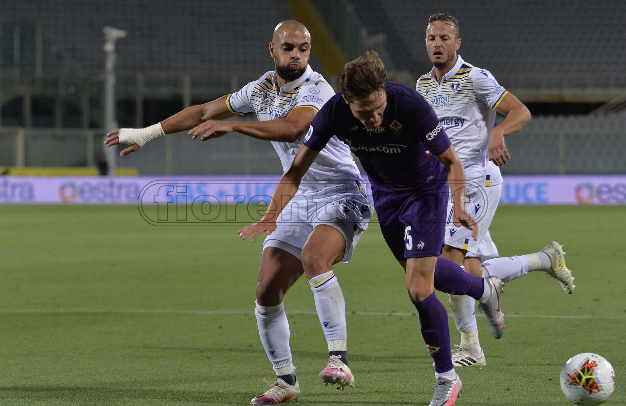 Amrabat, una star contro i fantasmi. Il prossimo calciatore viola incanta al Franchi
