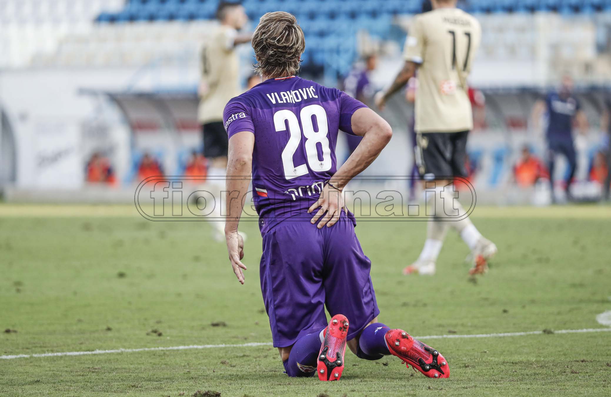 Hellas, Juric vuole Vlahovic. Stallo con la Fiorentina. L’alternativa è Torregrossa
